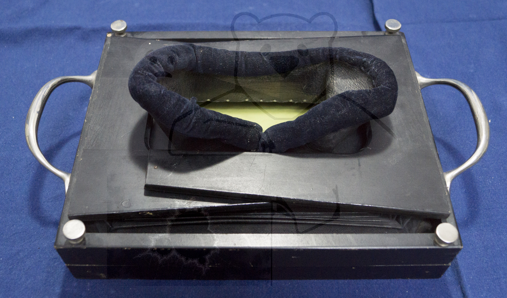 Röntgenschirm um 1905, Zusammengeklappt