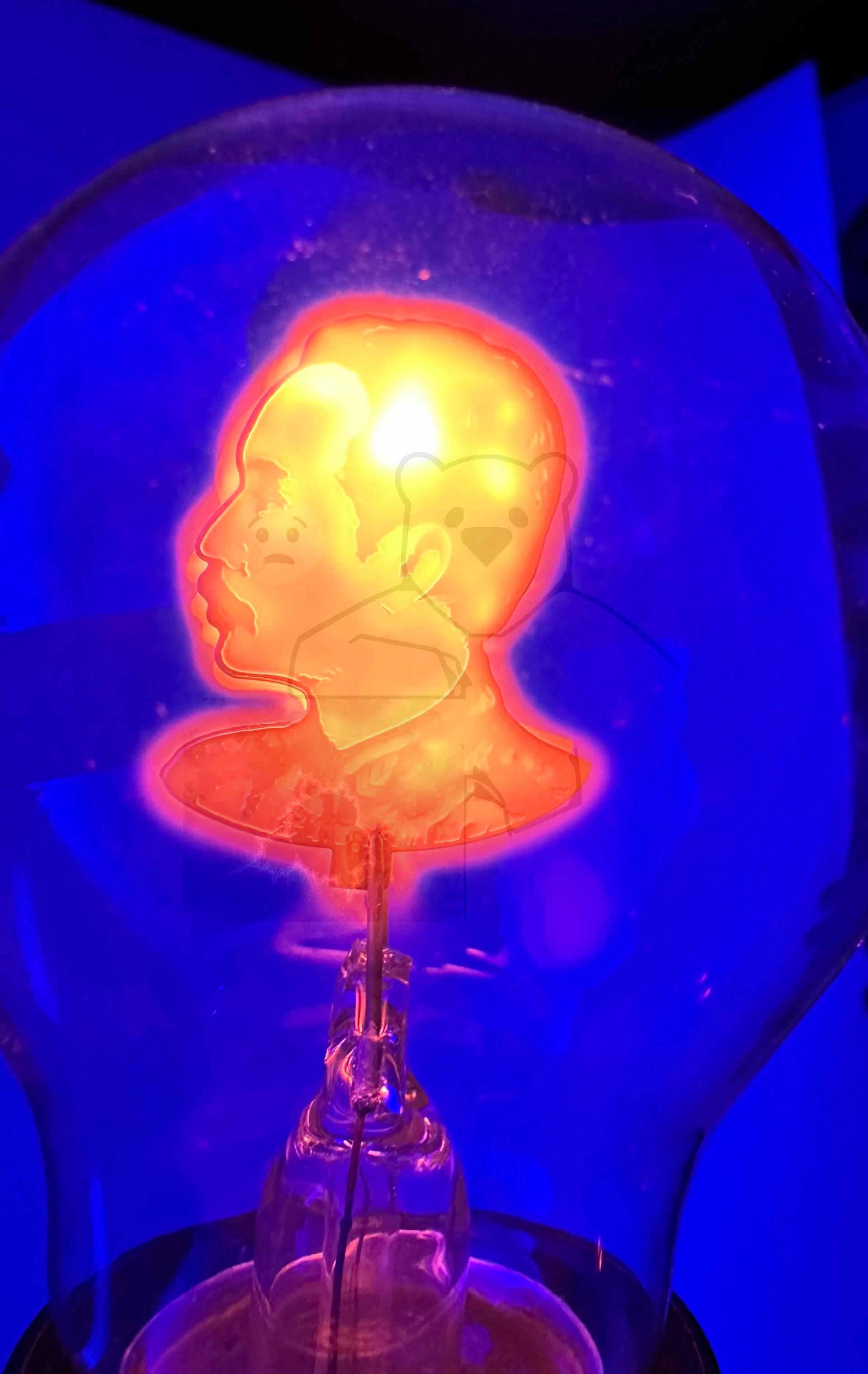 Glimmlampe 'Mustafa Kemal Atatürk' In Betrieb Bild 1