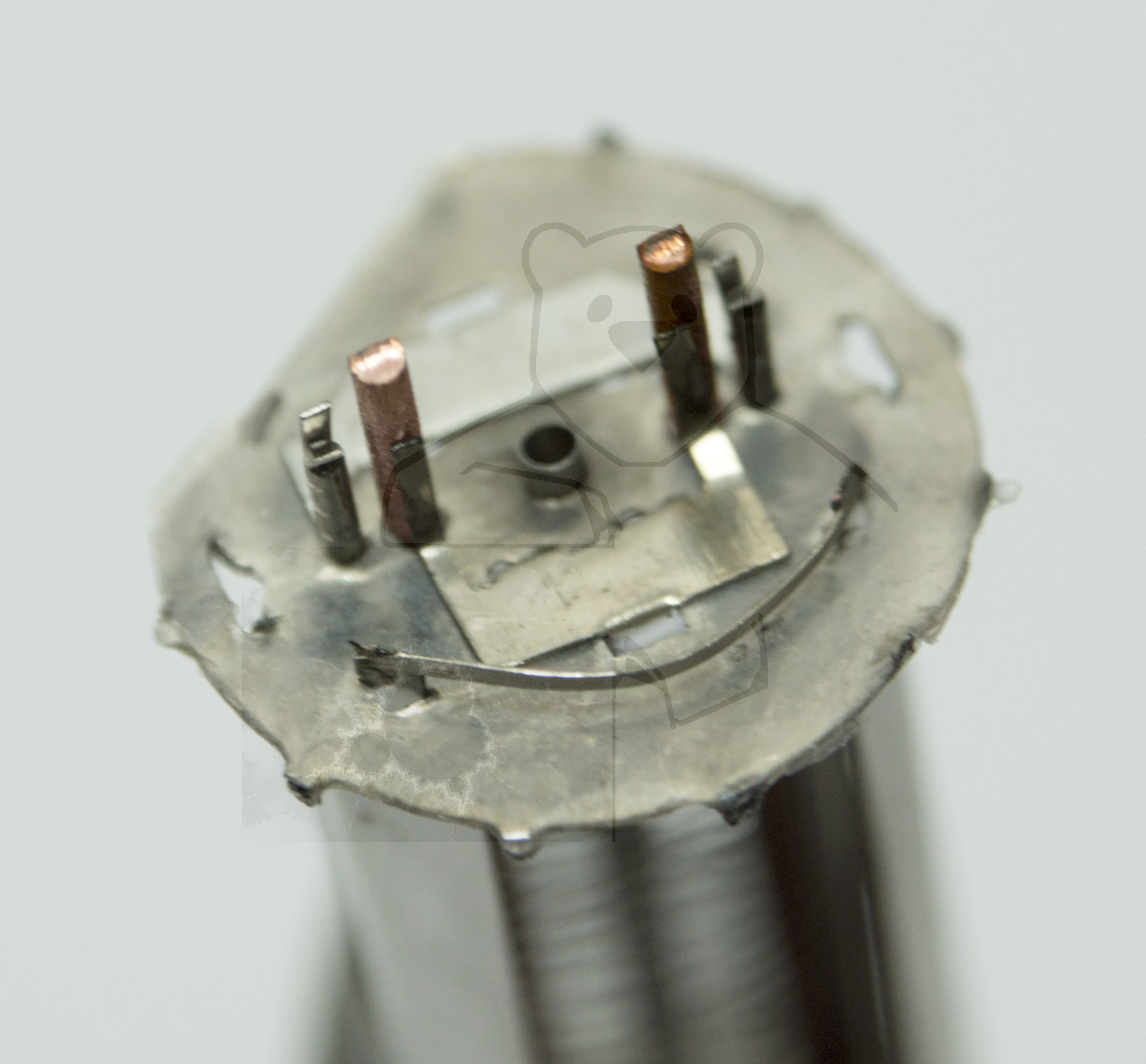 Makroaufnahme 6AQ5 Bild 4 - Obere Glimmerscheibe, Ohne Kühlfahnen