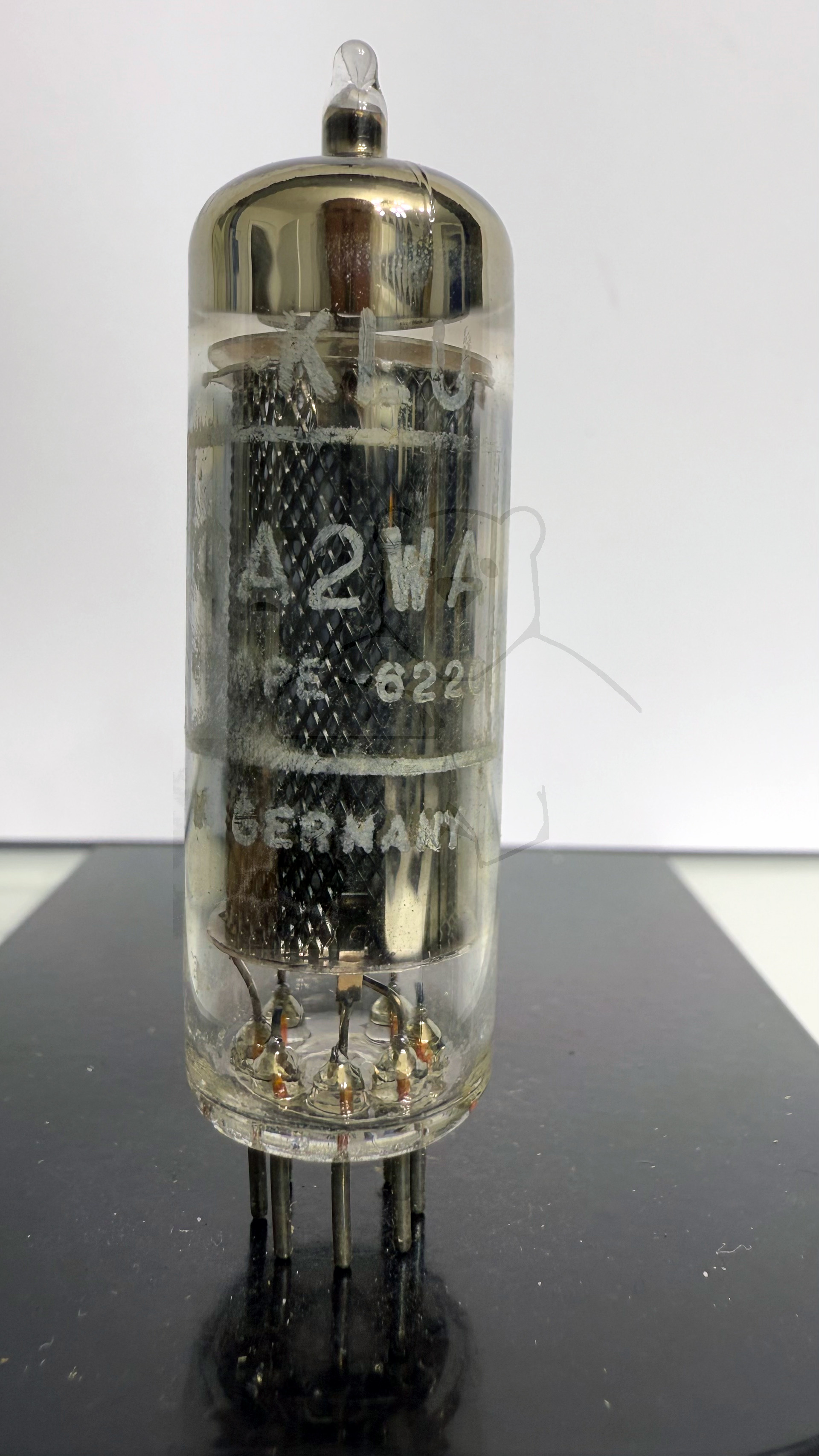 Röhre 0A2WA #8104 Bild 1