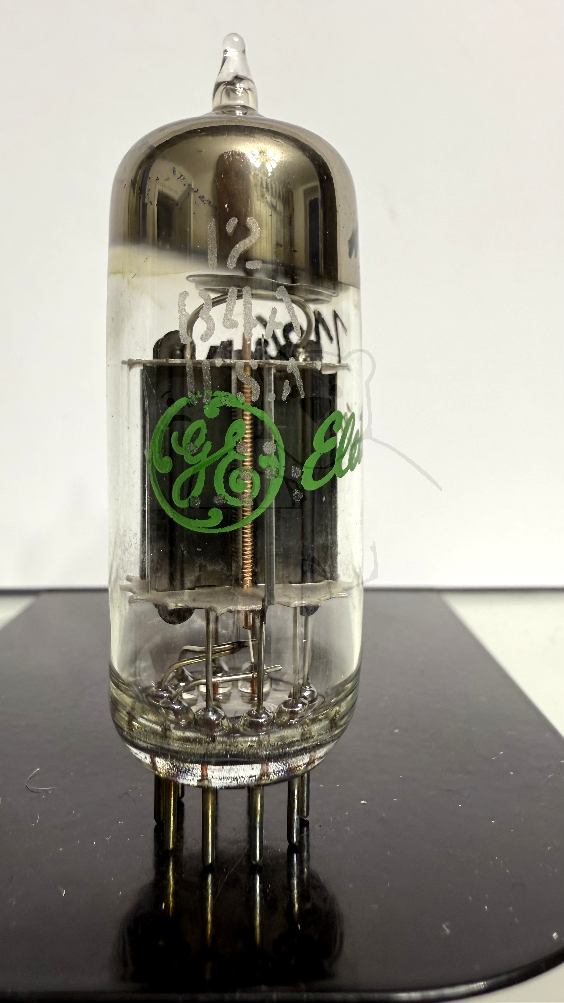 Röhre 12B4A #1106 Bild 1