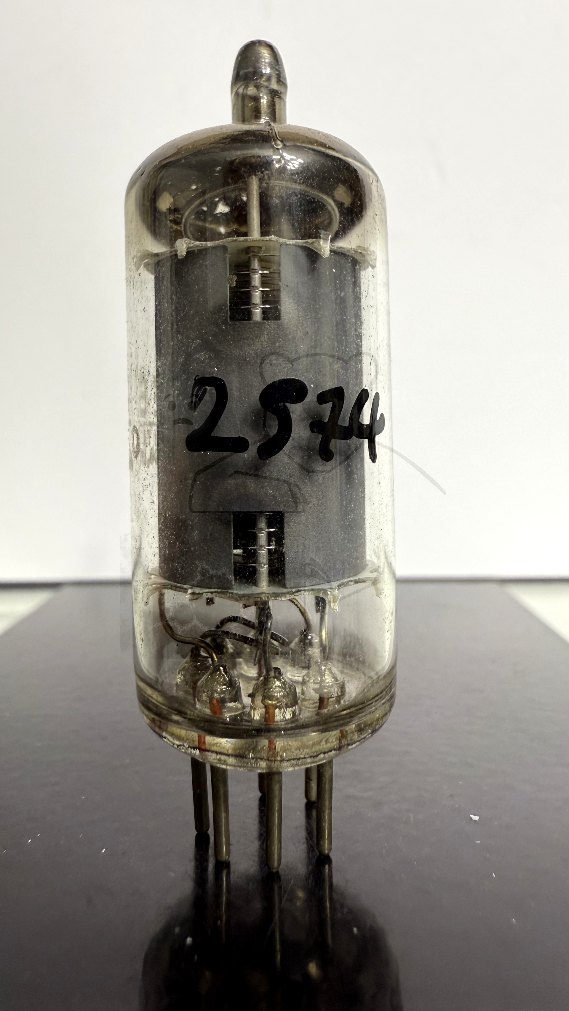 Röhre 12BE6 #2574 Bild 2