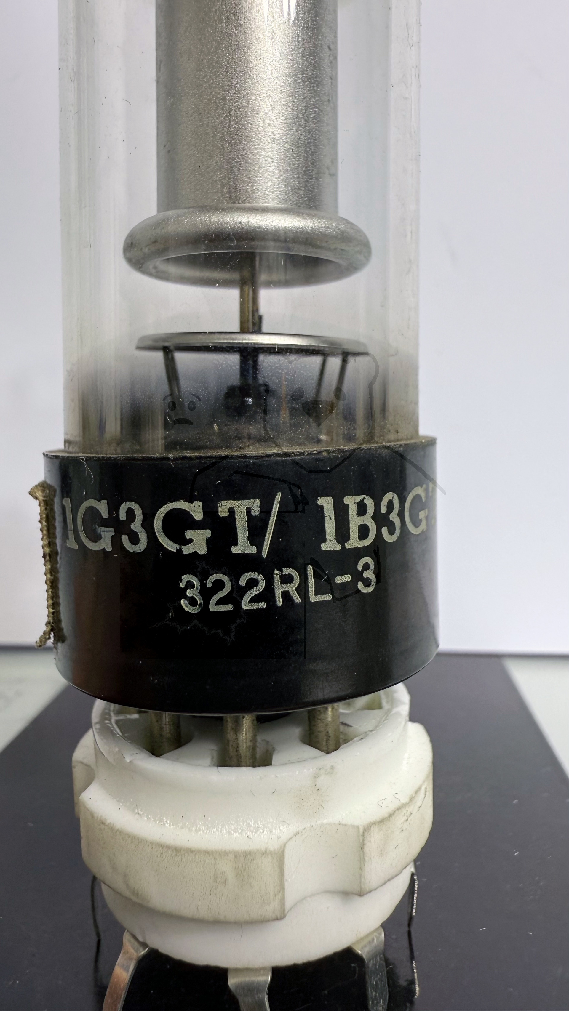 Röhre 1B3GT #8355 Bild 2