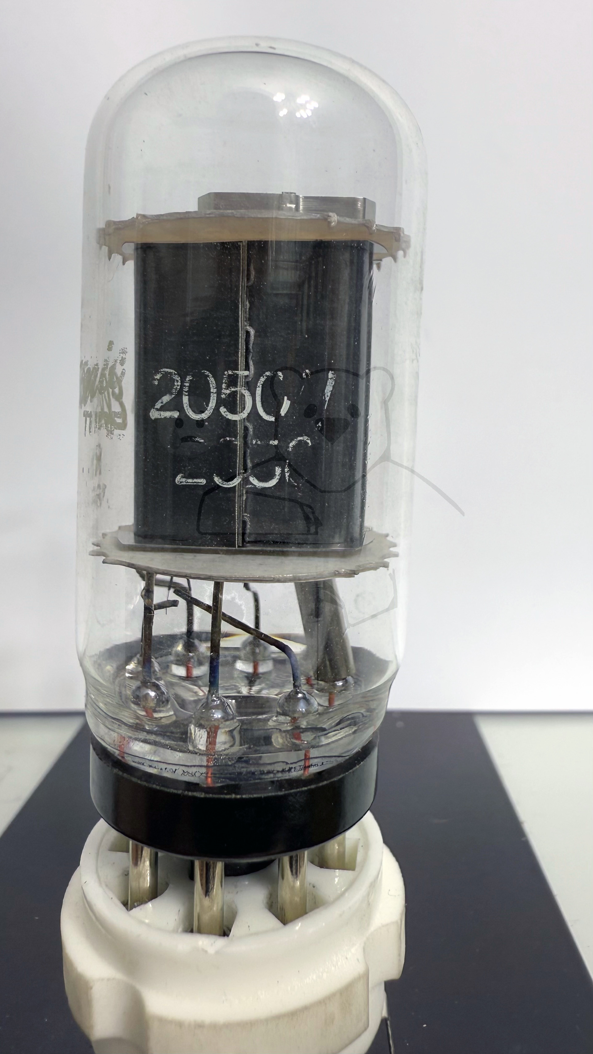 Röhre 2050A #8099 Bild 1