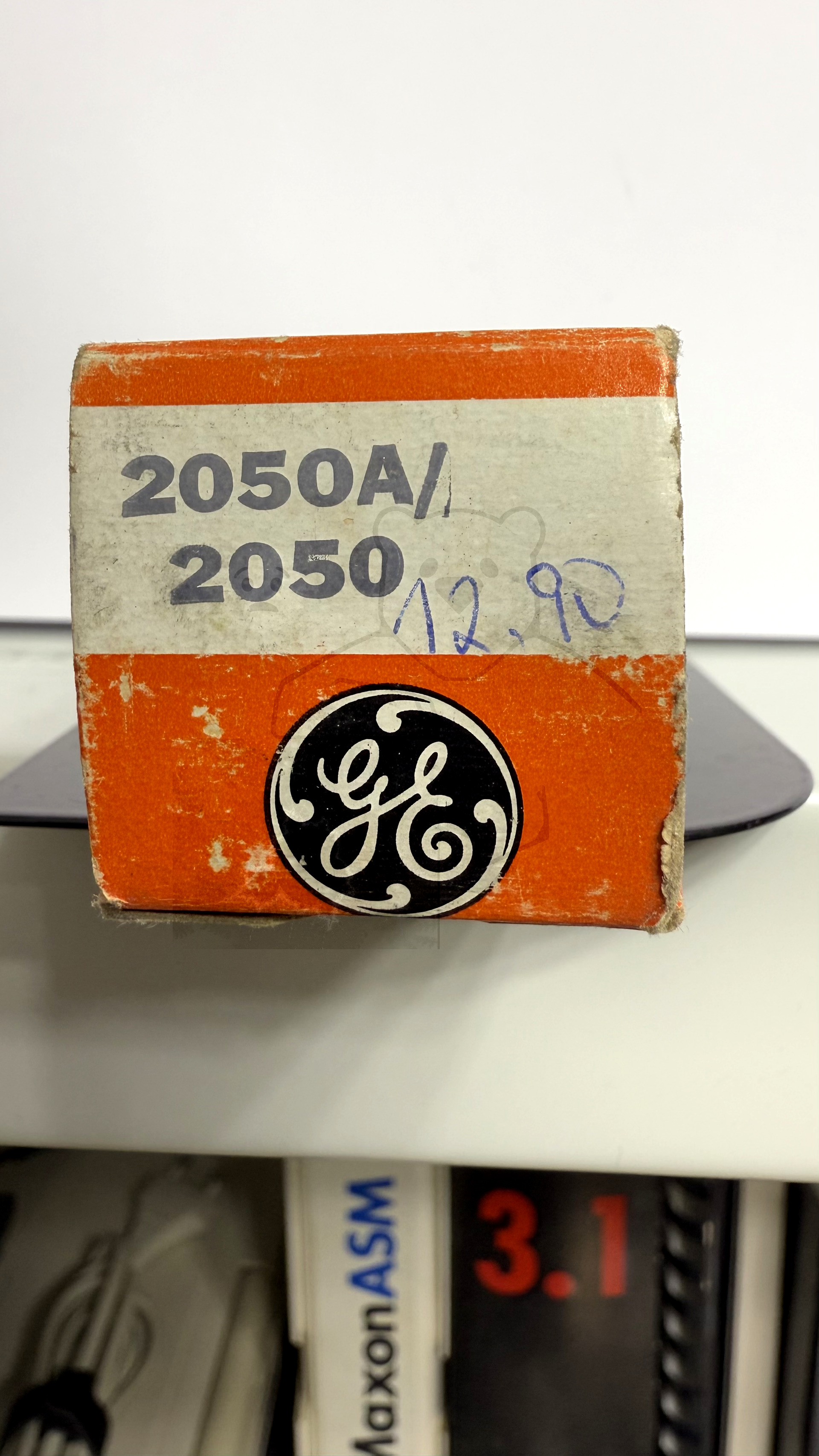 Röhre 2050A #8100 Verpackung Bild 3