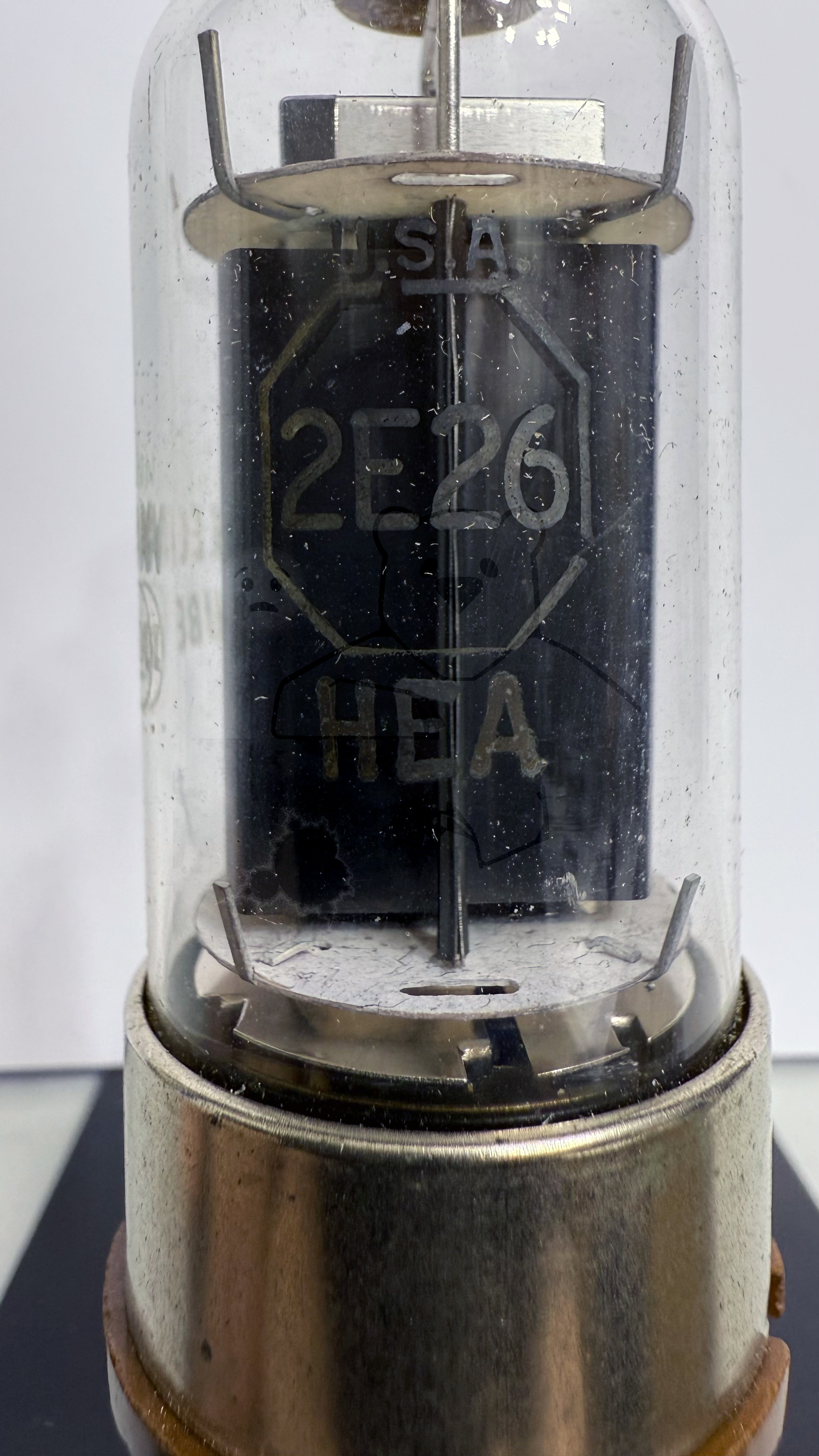 Röhre 2E26 Bild 2