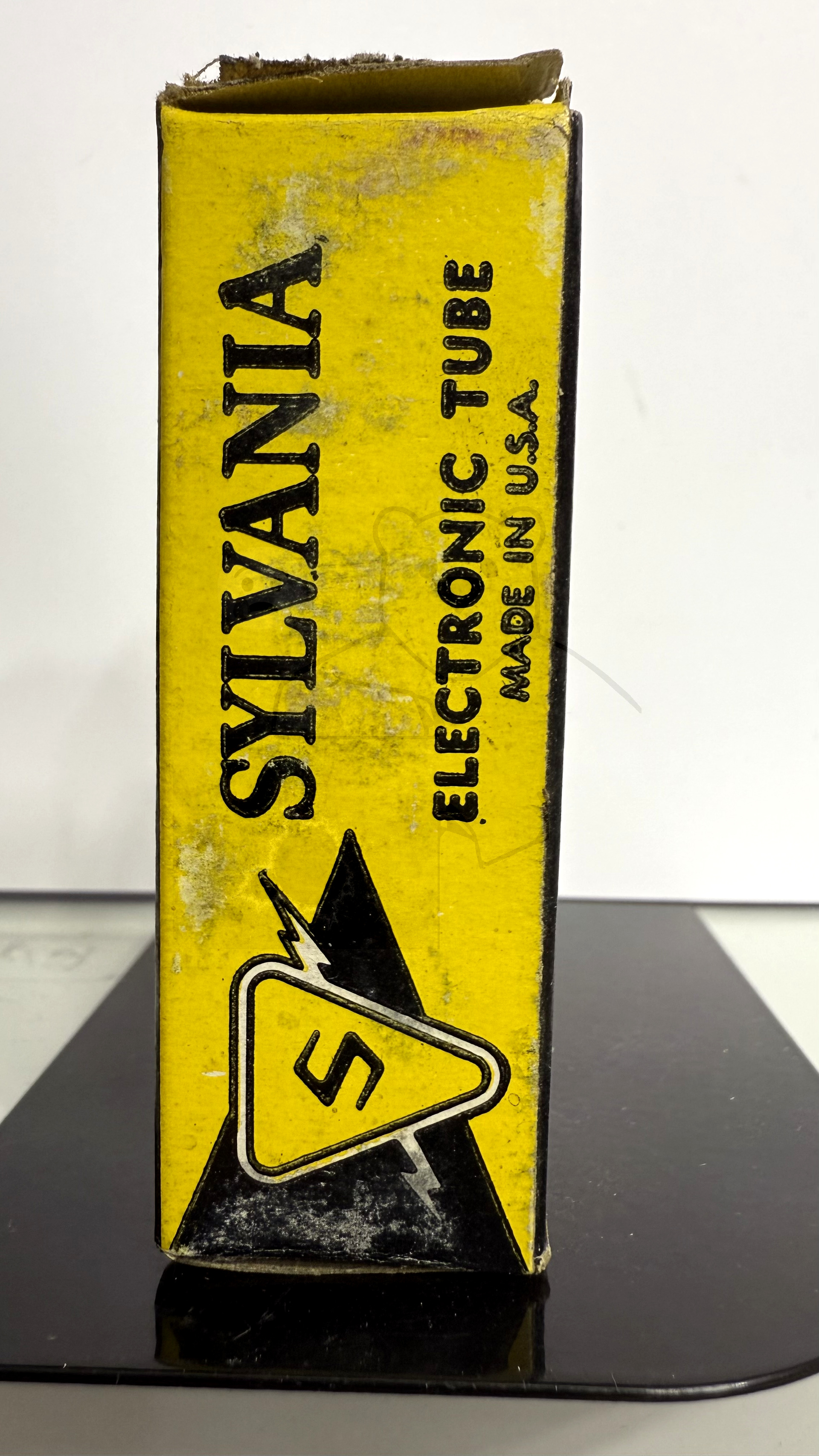 Röhre 3CB6 #8365 Verpackung Bild 1