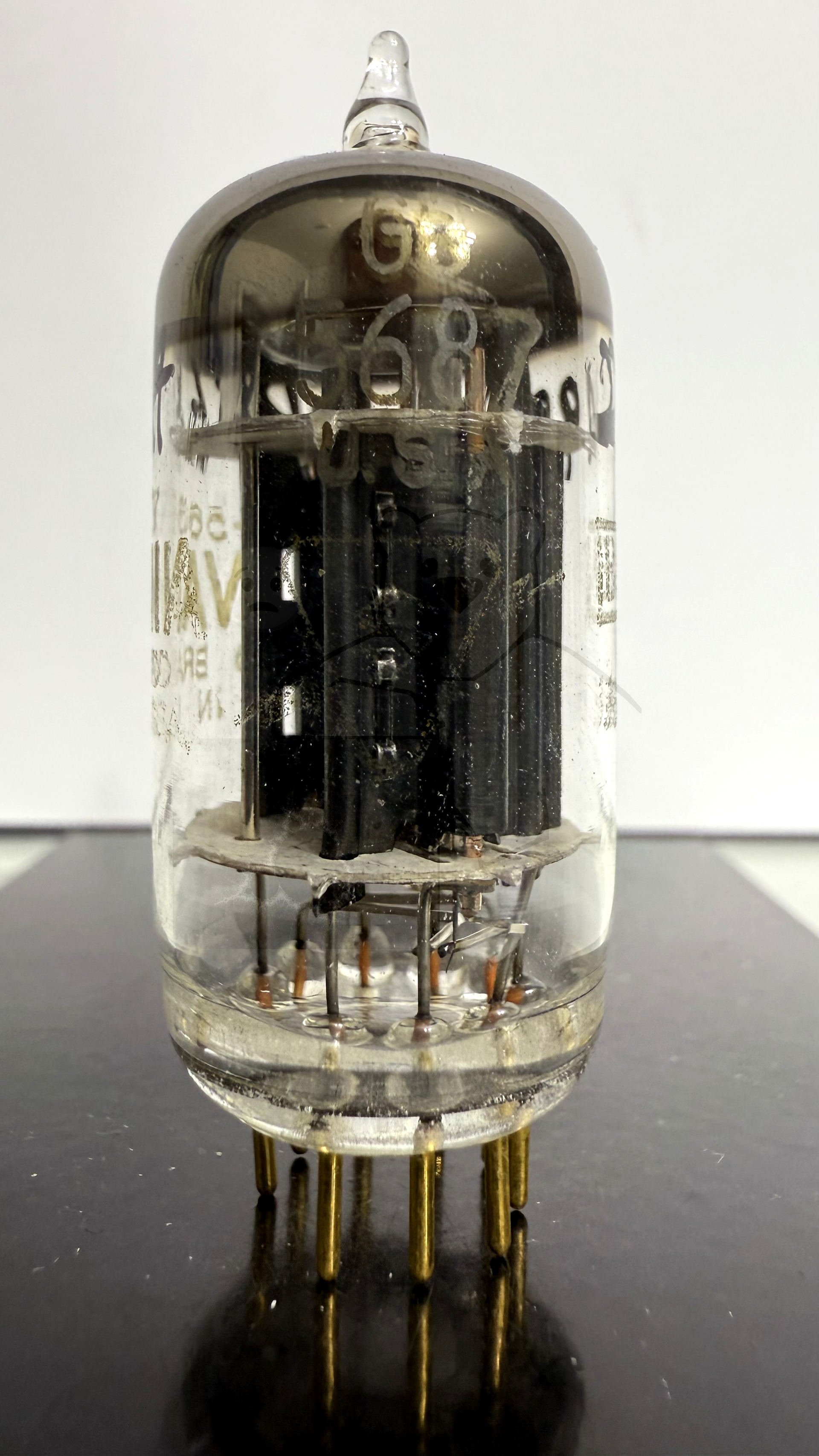 Röhre 5687 #2192 Bild 1