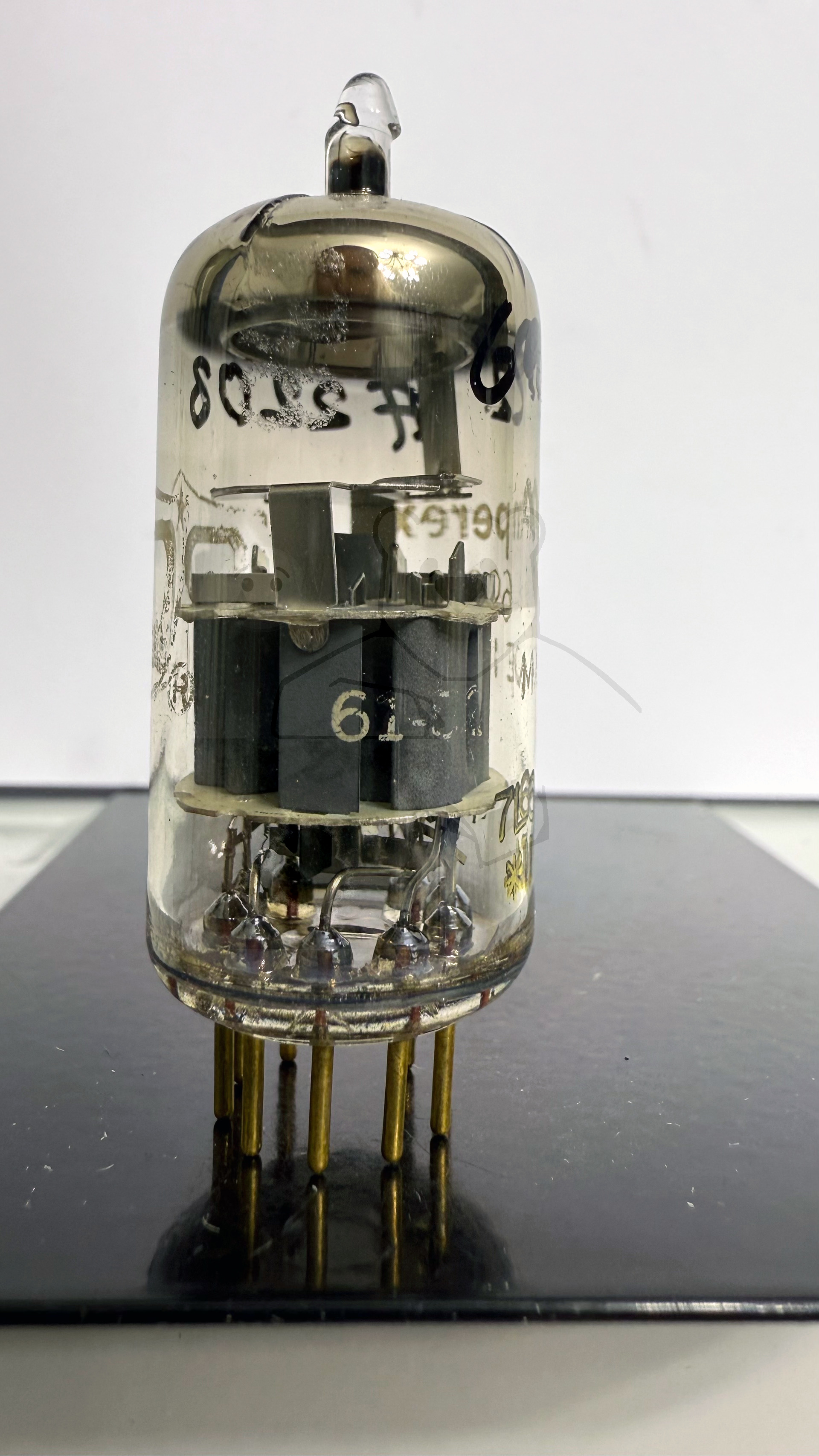 Röhre 6922 #2208 Bild 1