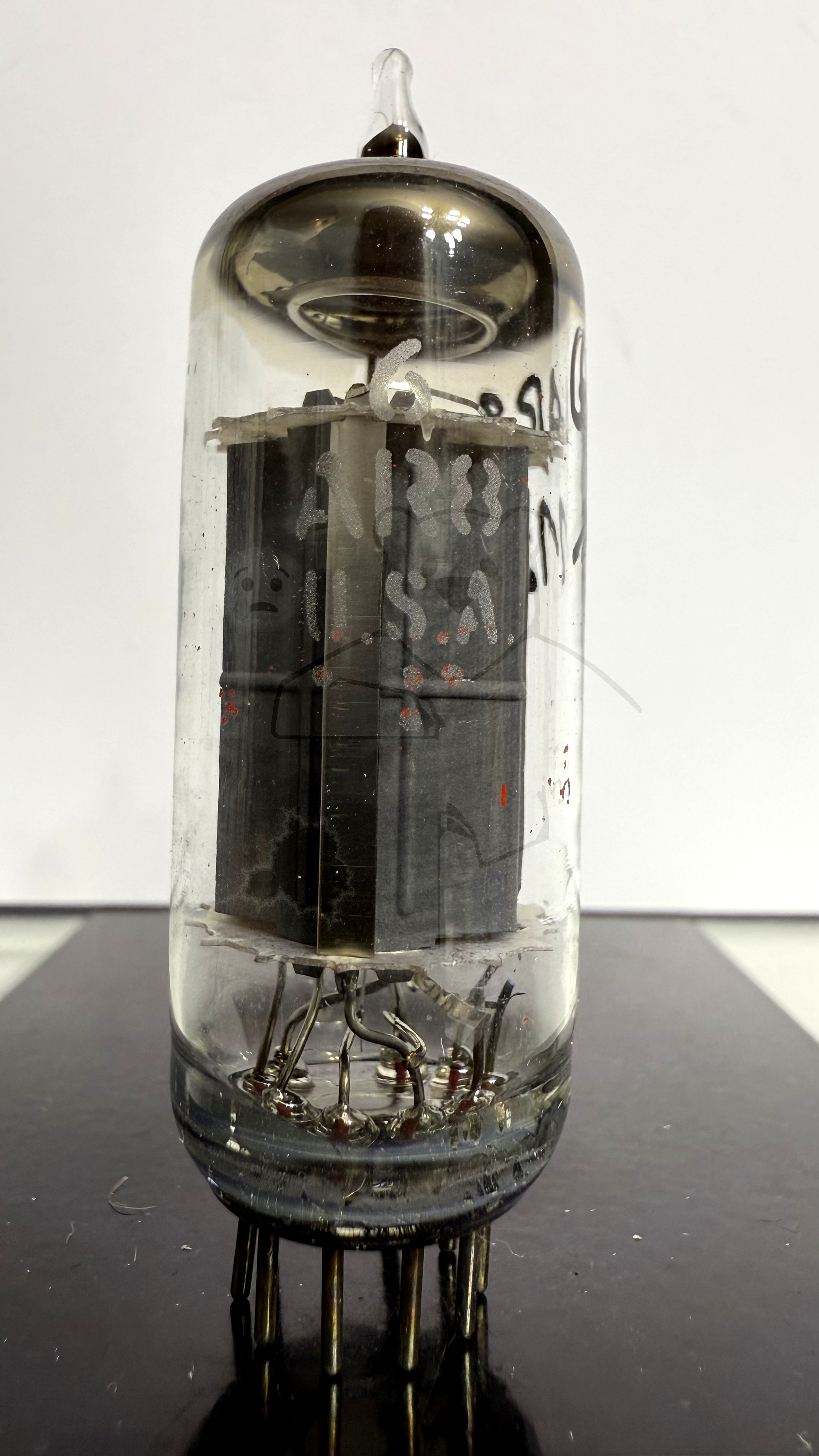 Röhre 6AR8 #1123 Bild 1