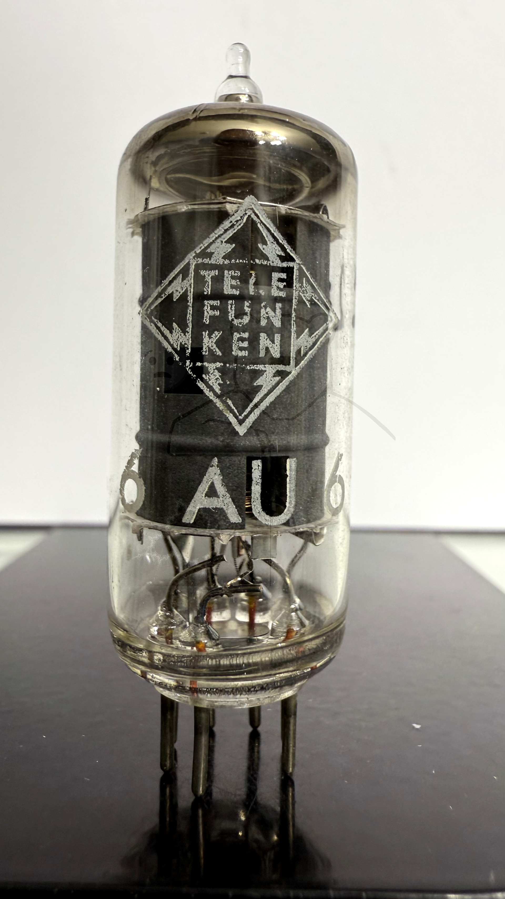 Röhre 6AU6 #2569 Bild 1