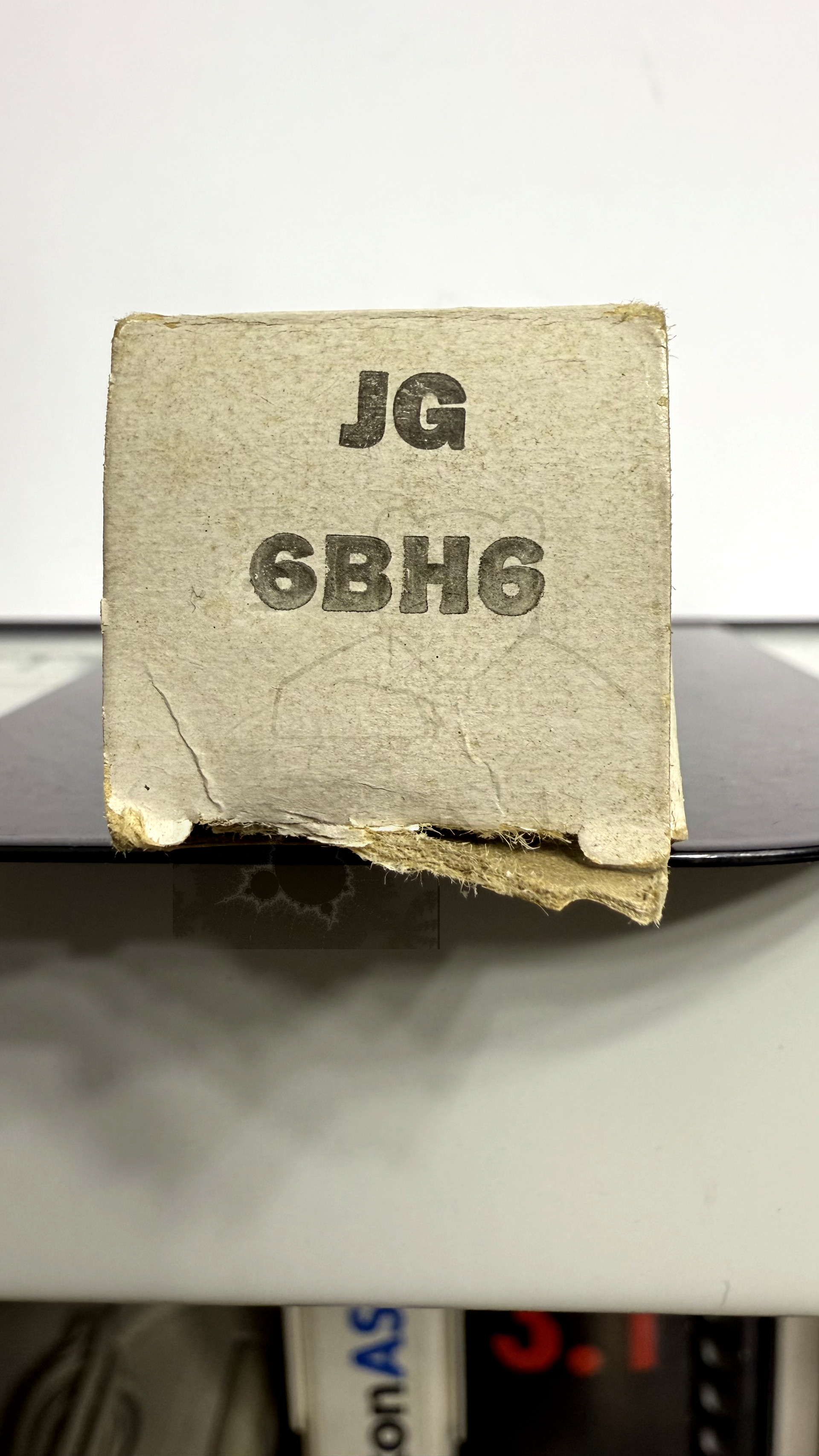 Röhre 6BH6 #4066 Verpackiung Bild 3