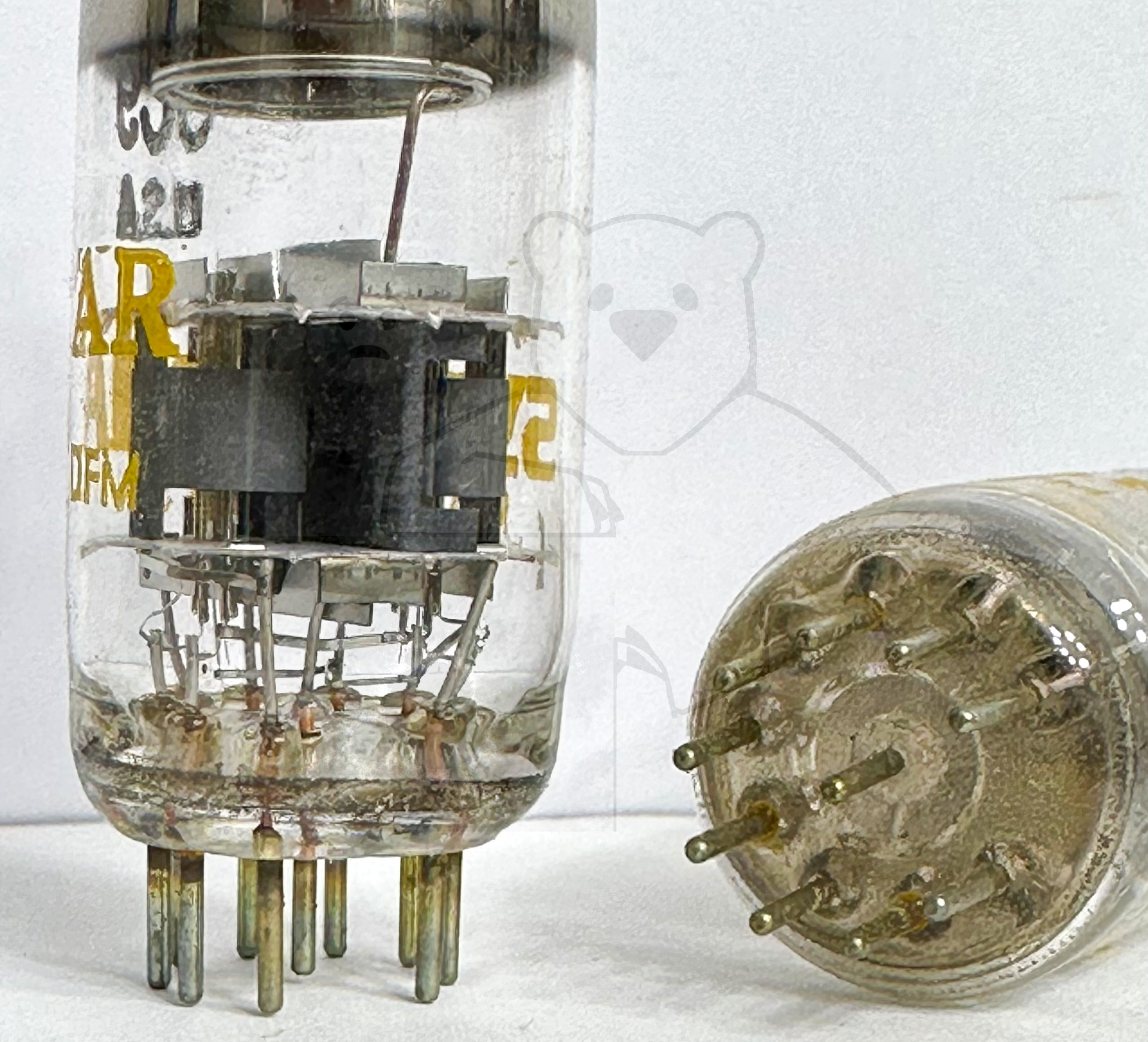 Röhre 6C9 Sockel Bild 5