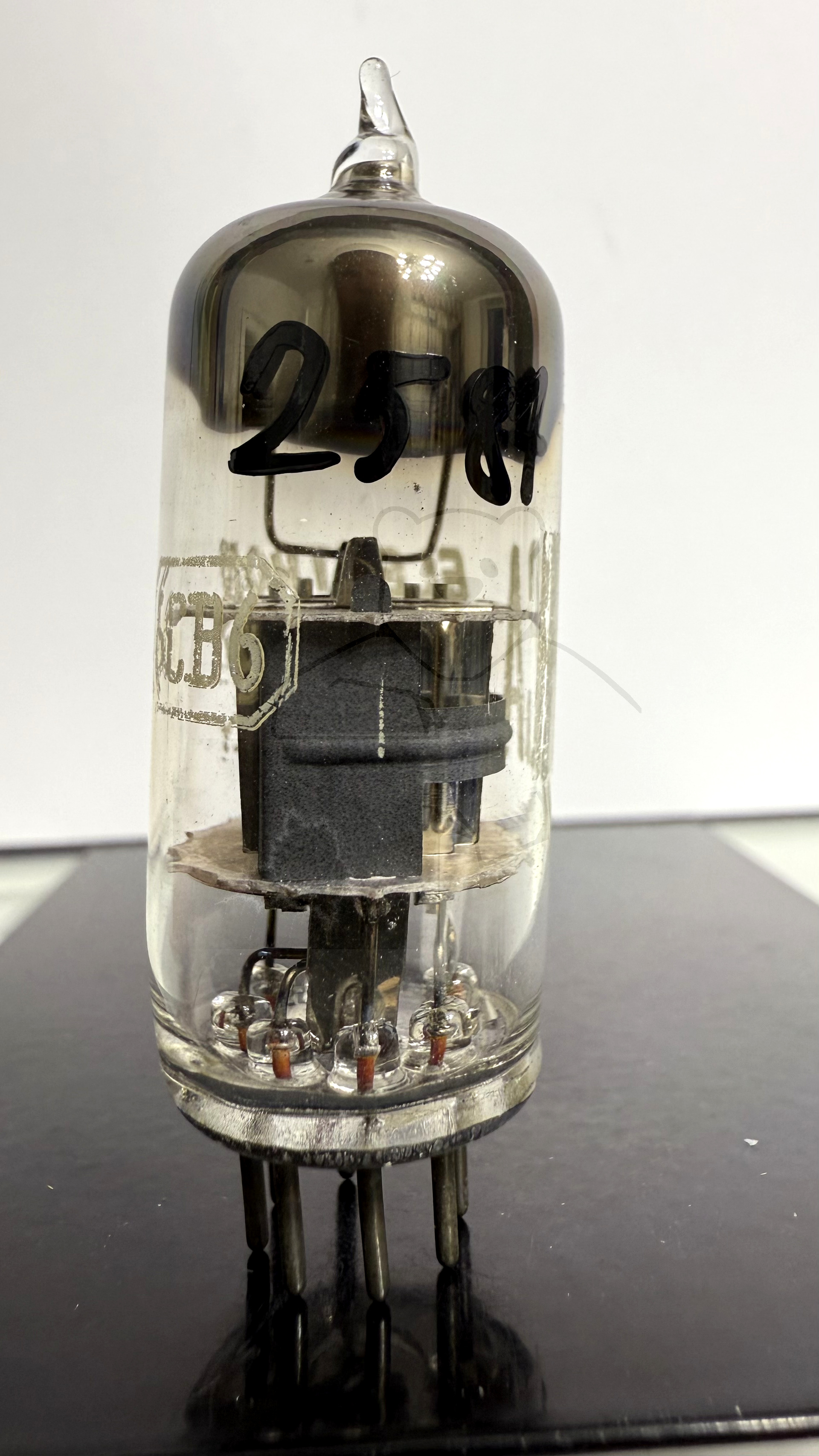 Röhre 6CB6 #2587 Bild 2