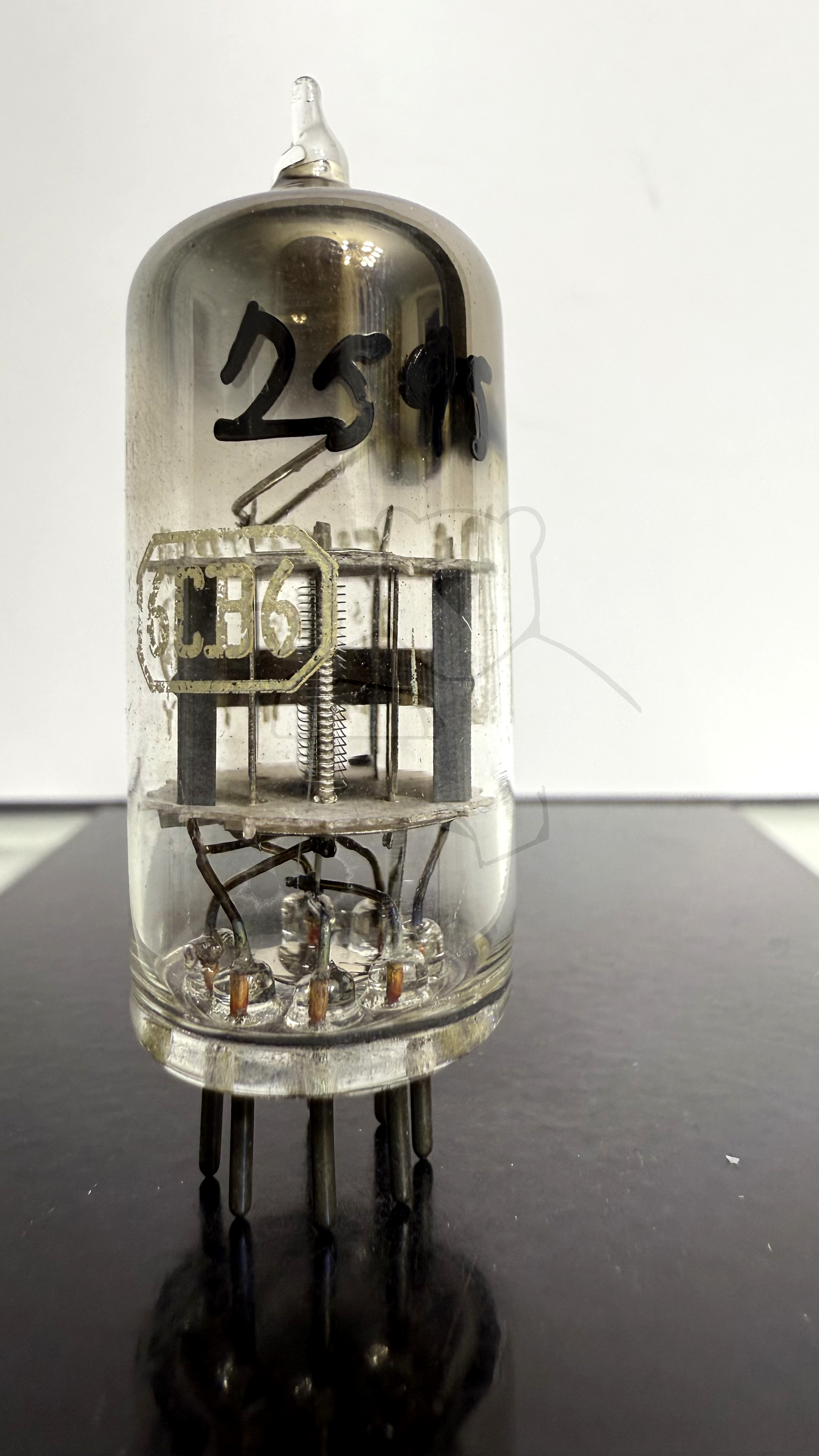 Röhre 6CB6 #2595 Bild 1
