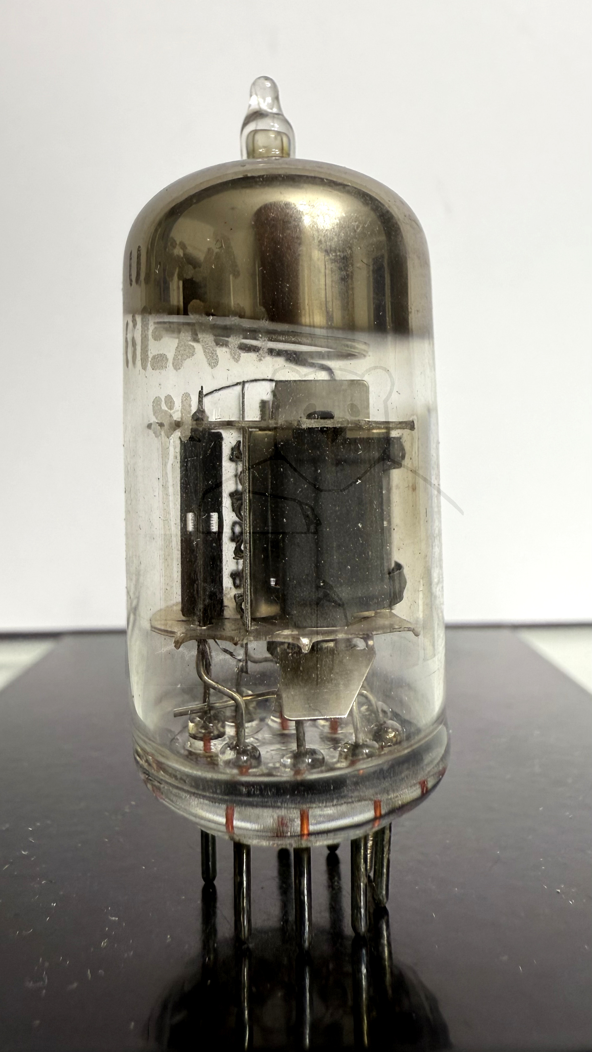 Röhre 6EA8 #4068 Bild 2