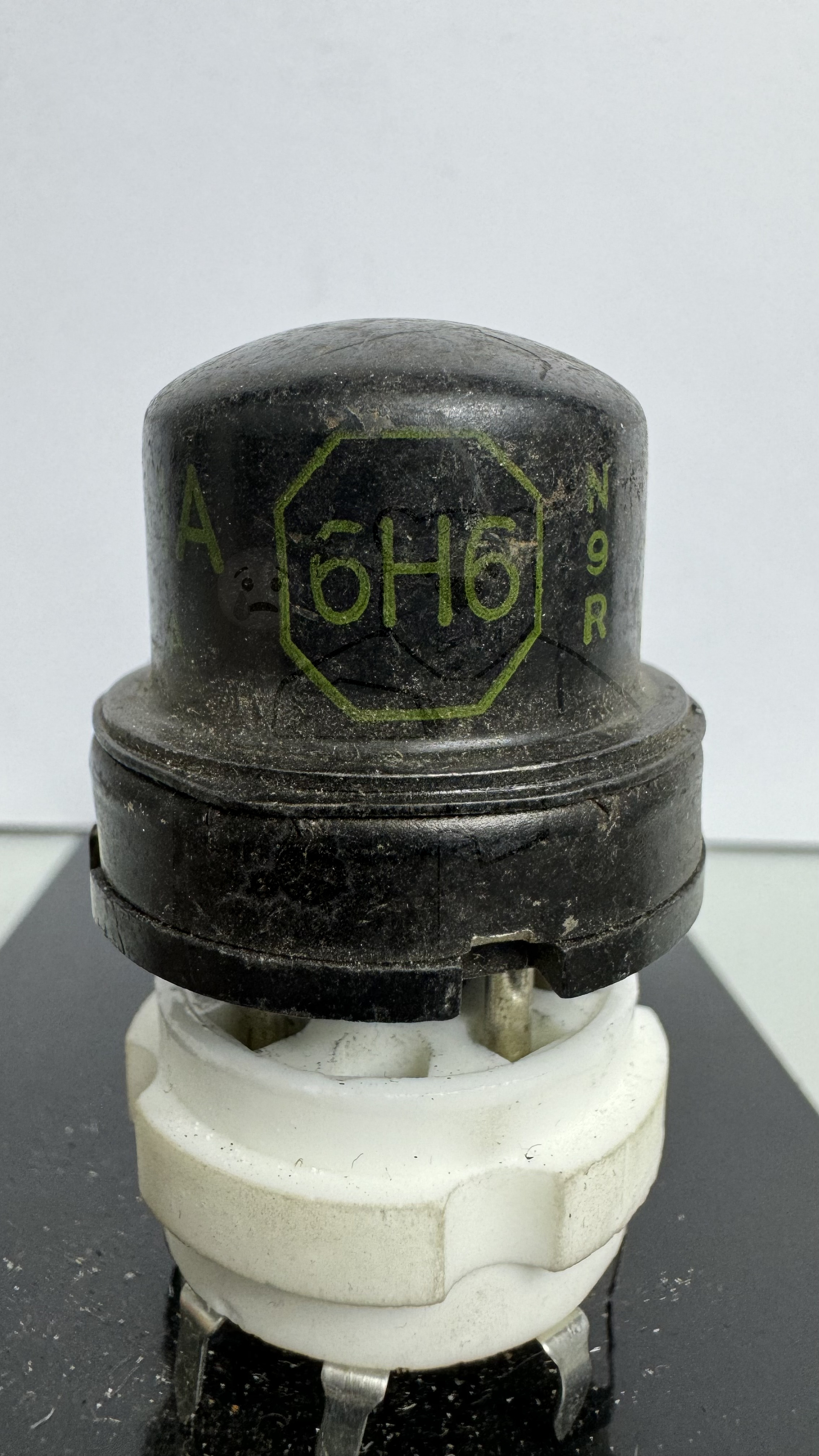 Röhre 6H6 #6081 Bild 1