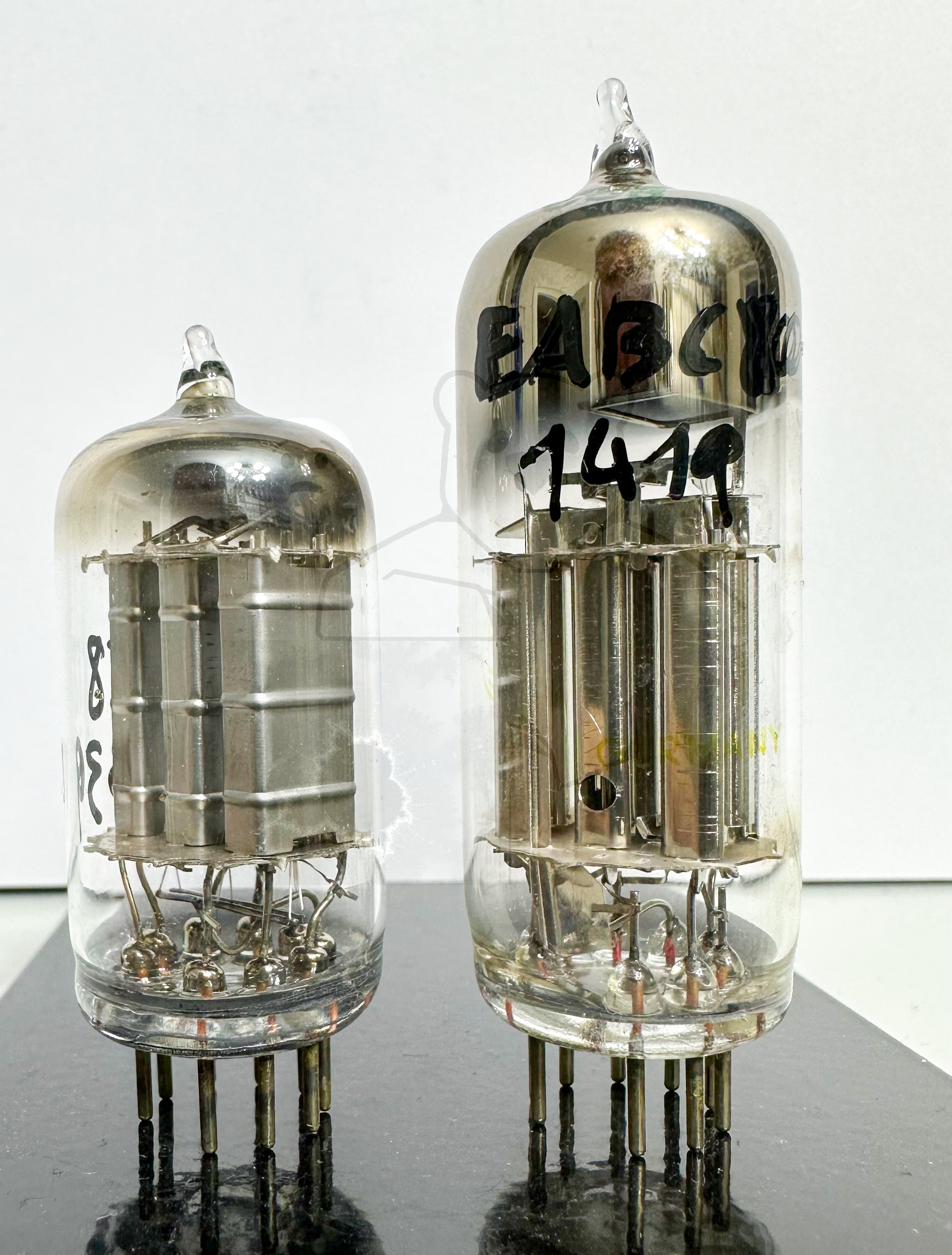 Röhre 6T8 und EABC80 im direkten Vergleich Bild 2