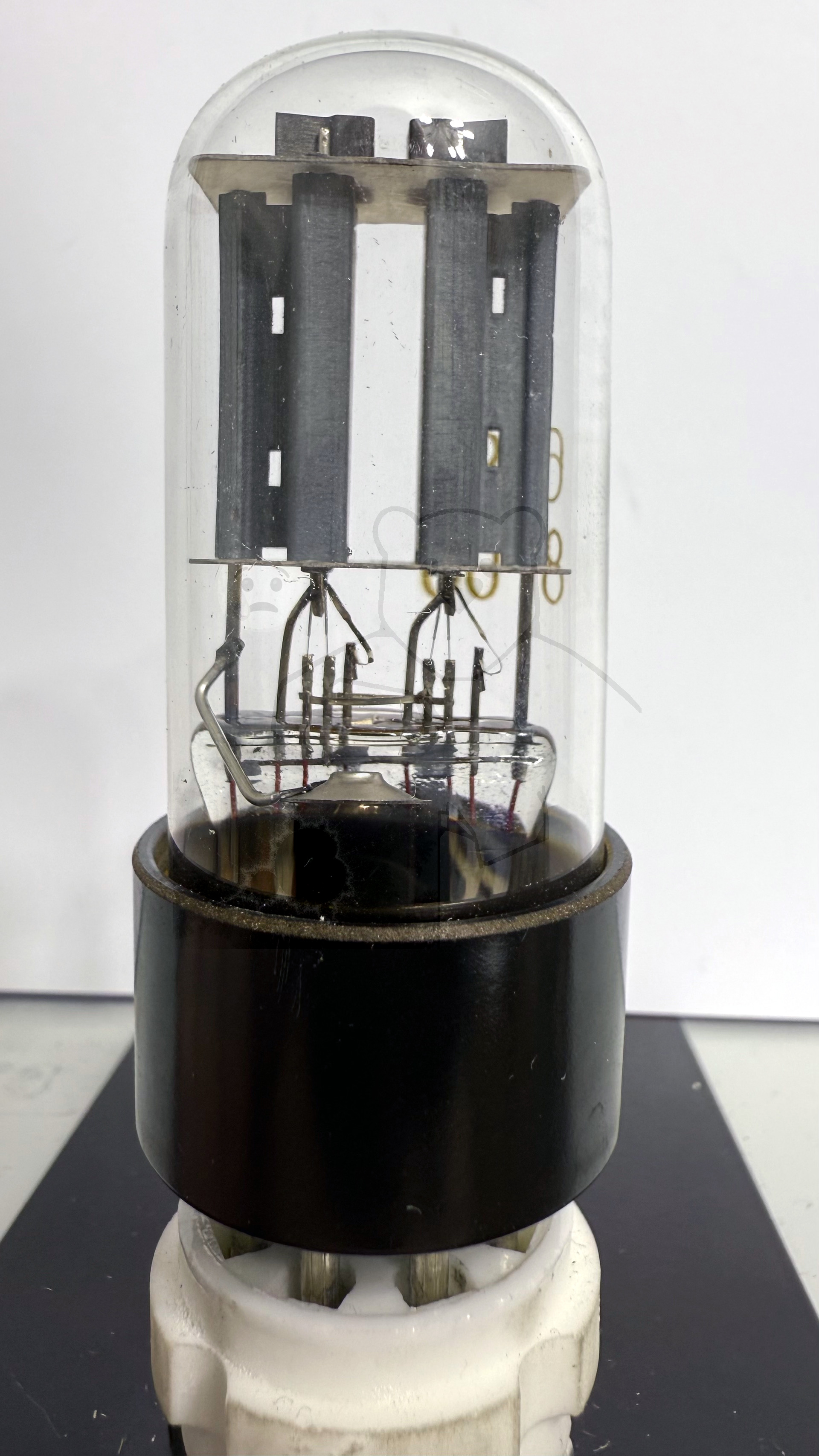 Röhre 6Н8С #7468 80'er Jahre Bild 1