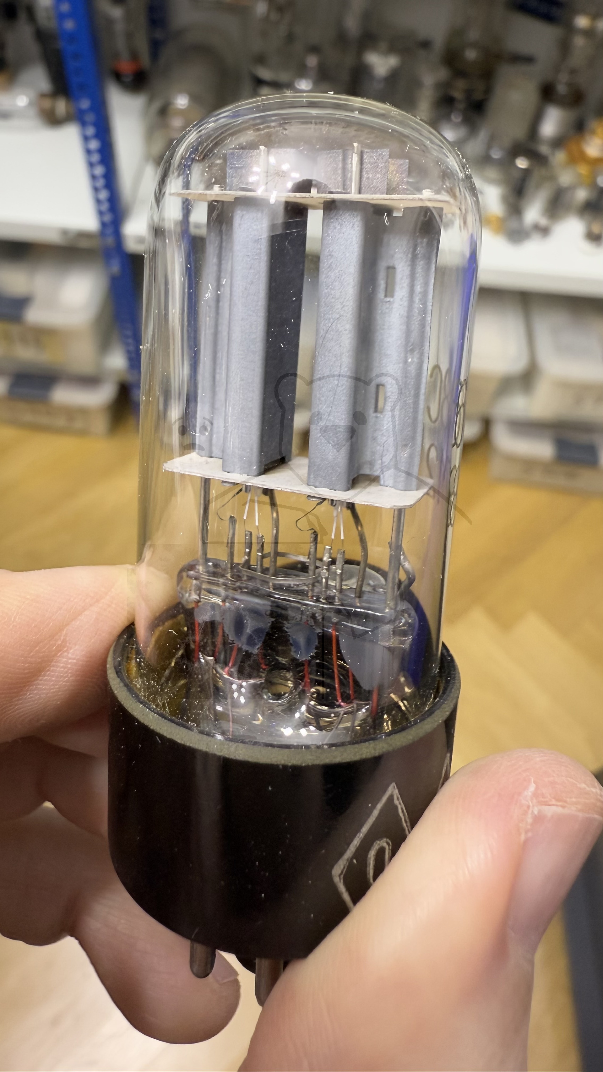 Röhre 6Н8С #8031 Bild 29