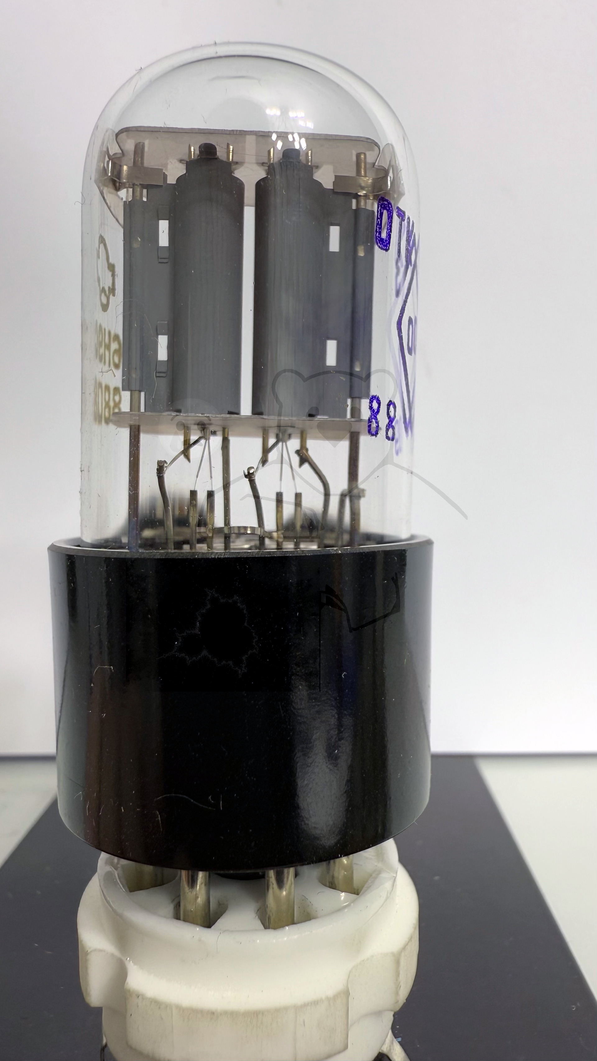 Röhre 6Н9С #8063 Bild 1