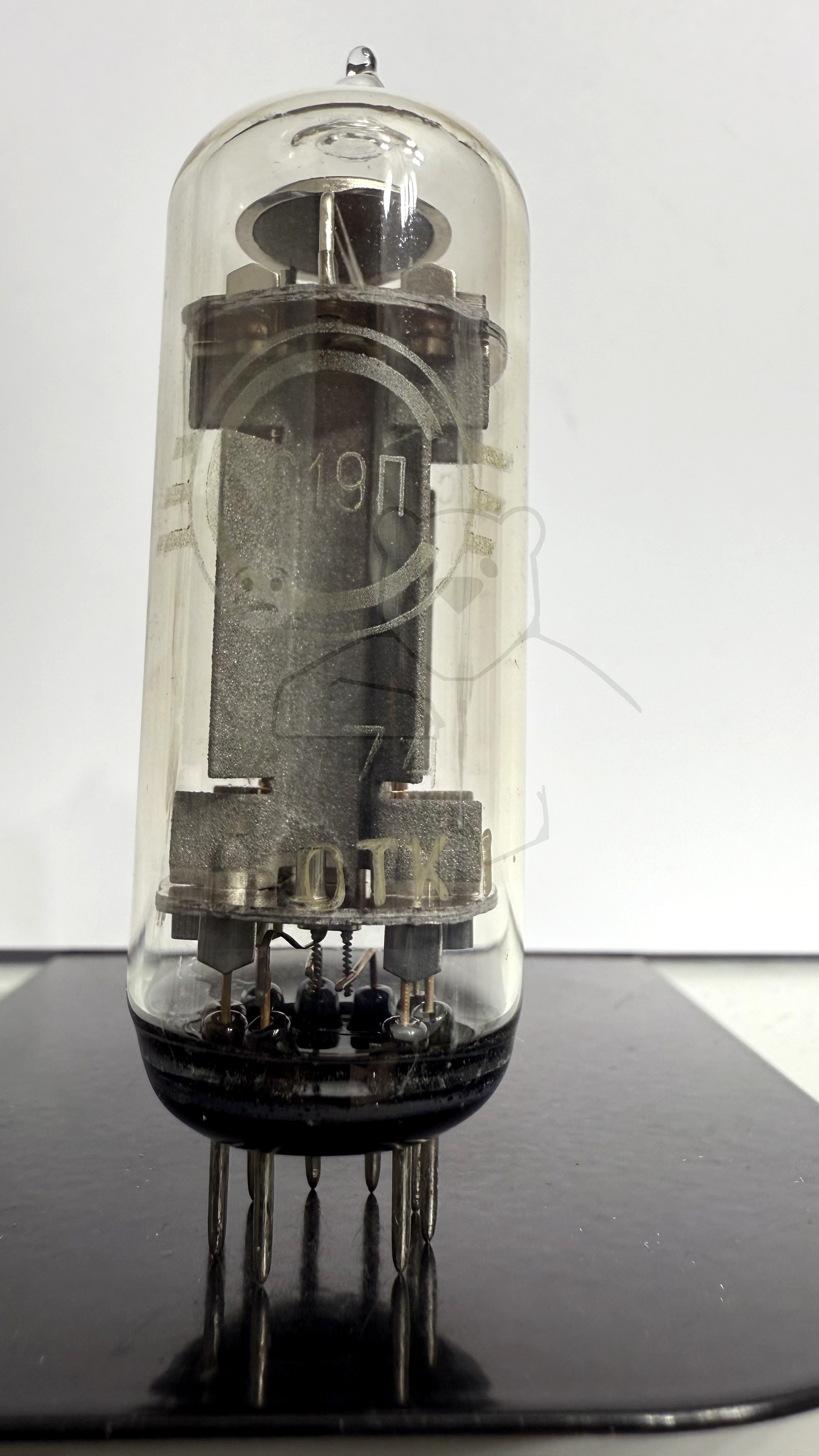 Röhre 6С19П #7473 6s19p Bild 1