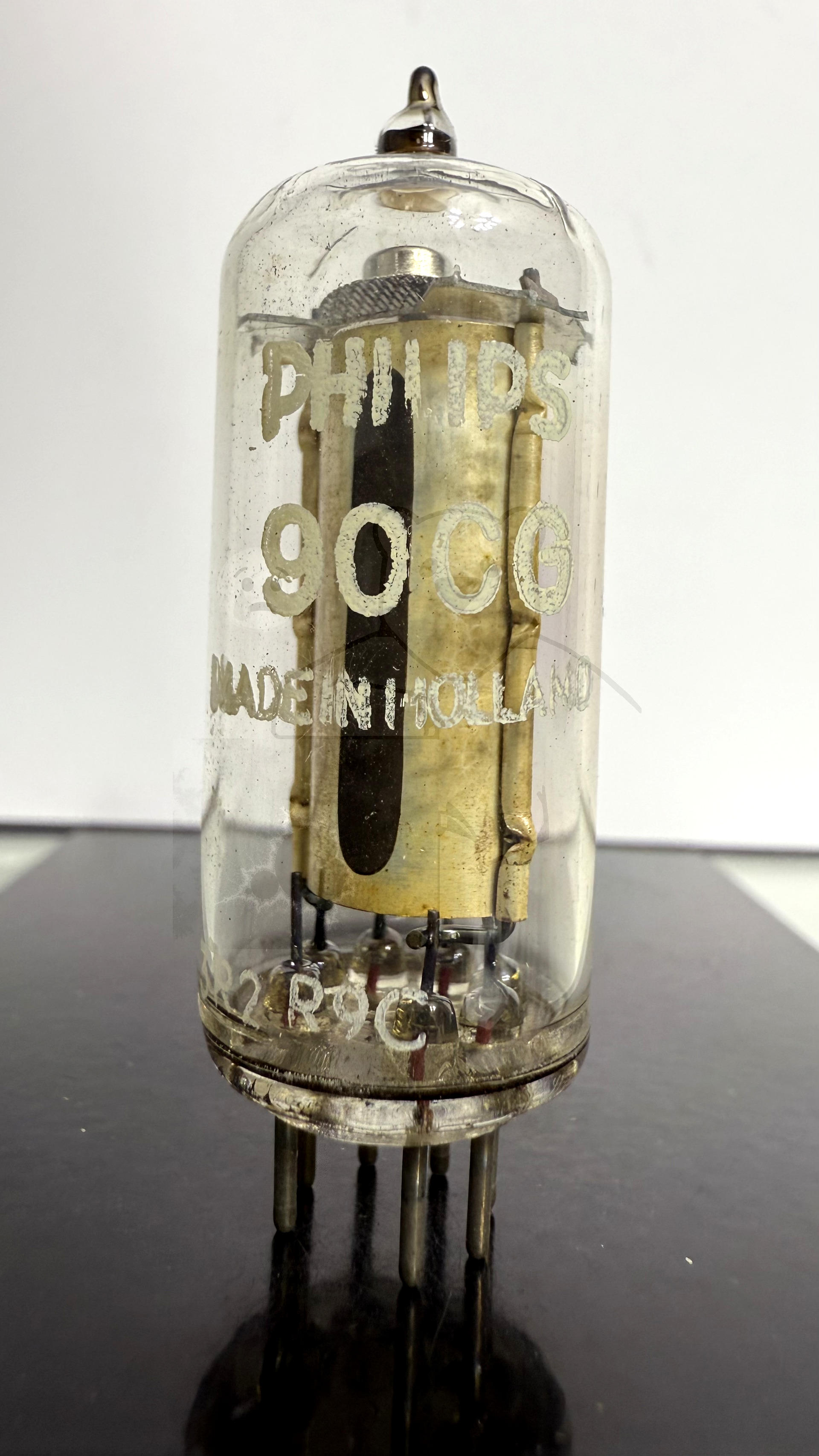 Röhre 90CG #4256 Bild 1