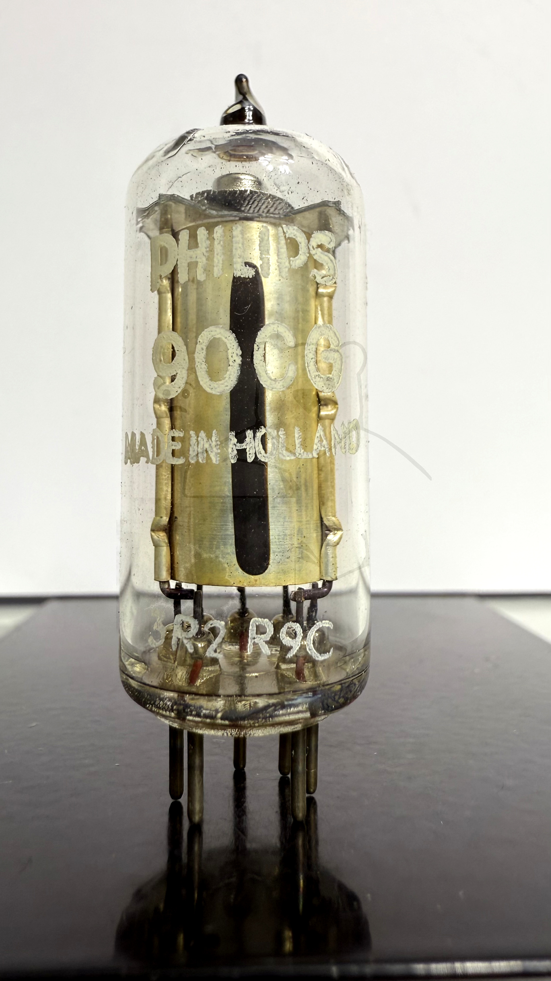 Röhre 90CG #4257 Bild 1