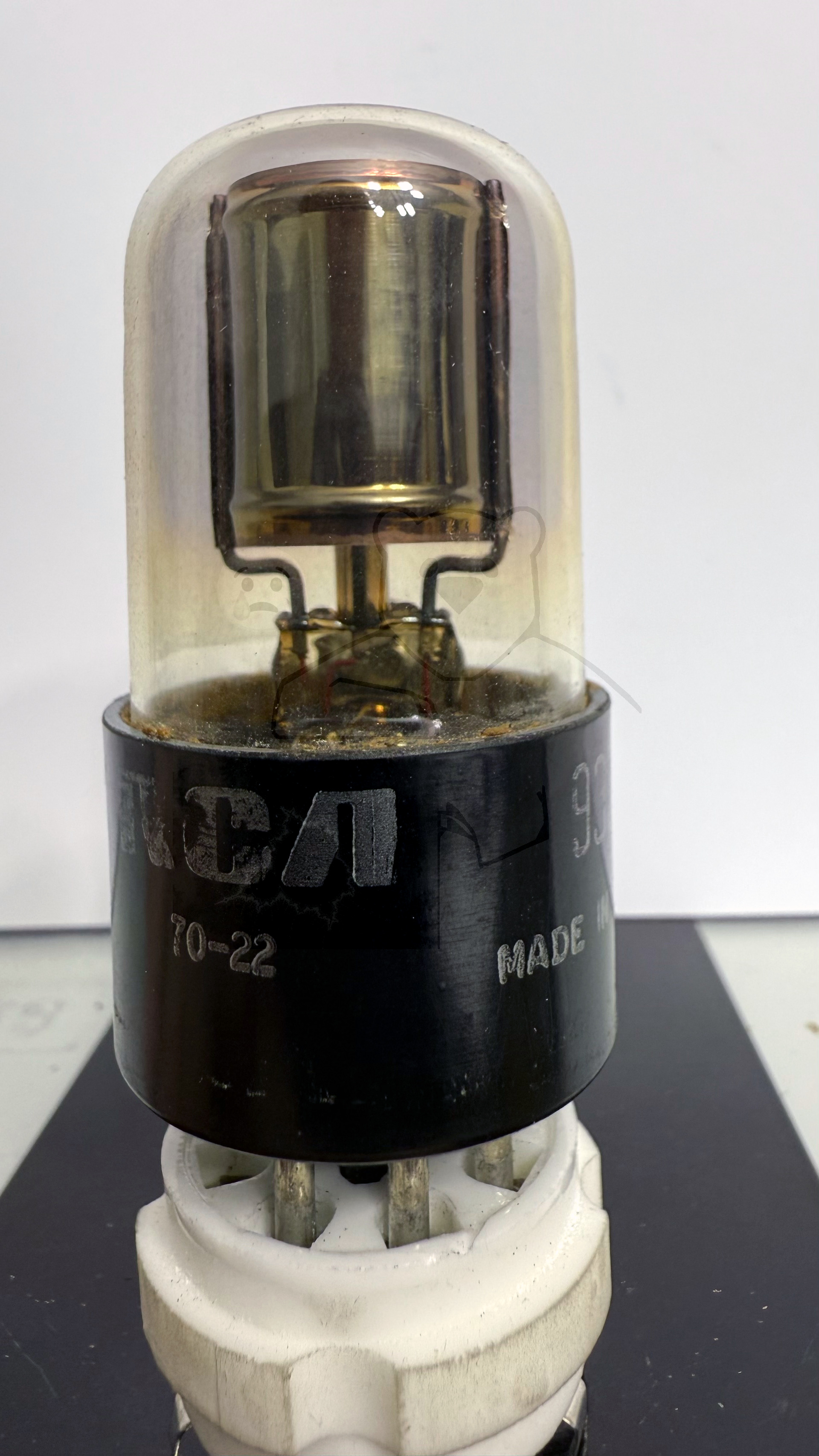 Röhre 930 #4467 Bild 1