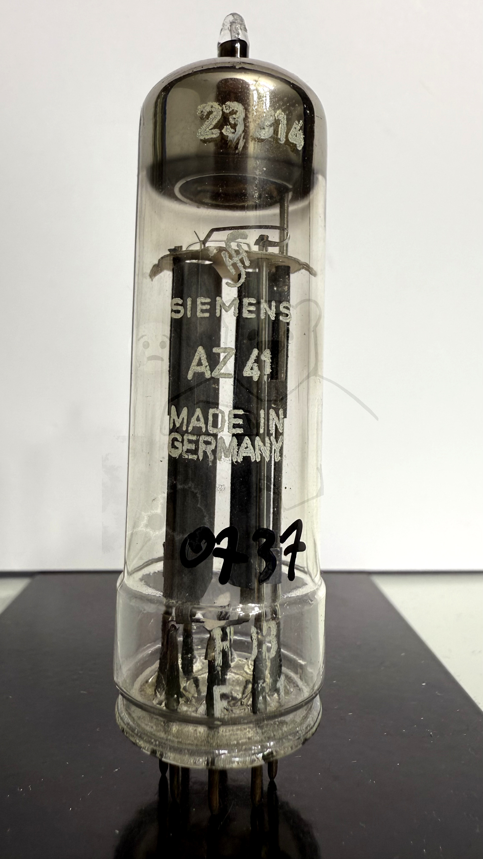 Röhre AZ41 #0737 Bild 1