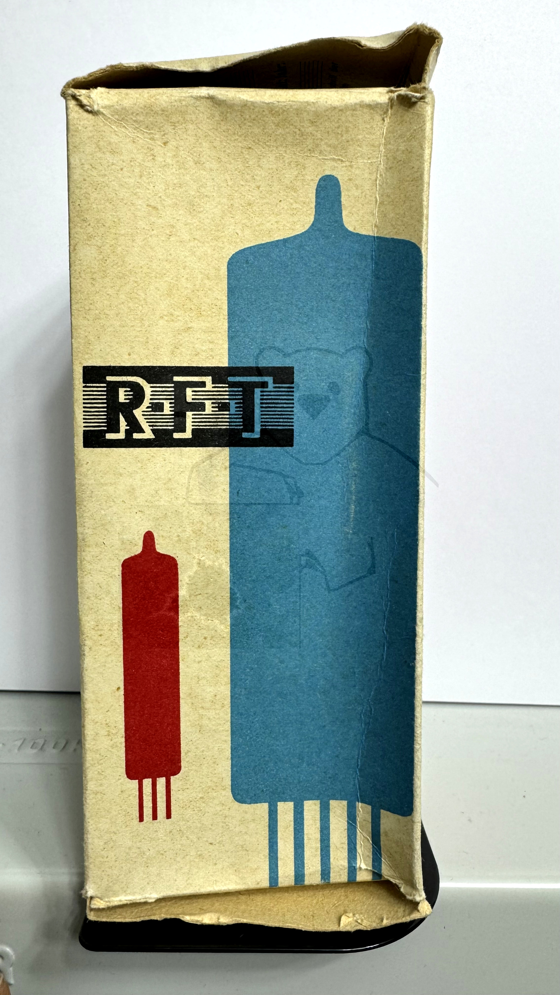 Röhre C3c #0008 Verpackung Bild 2