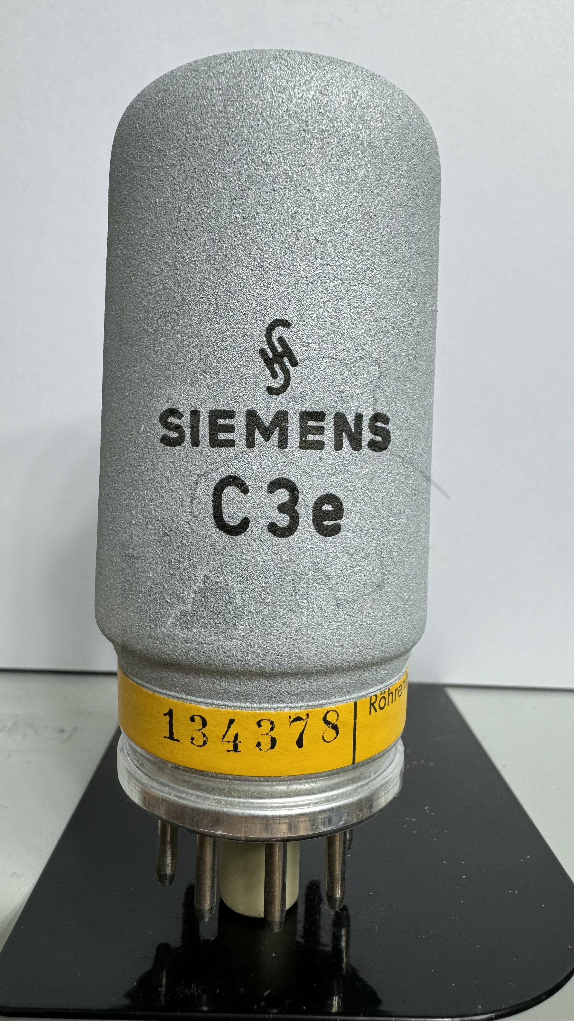 Röhre C3e #4402 Bild 1