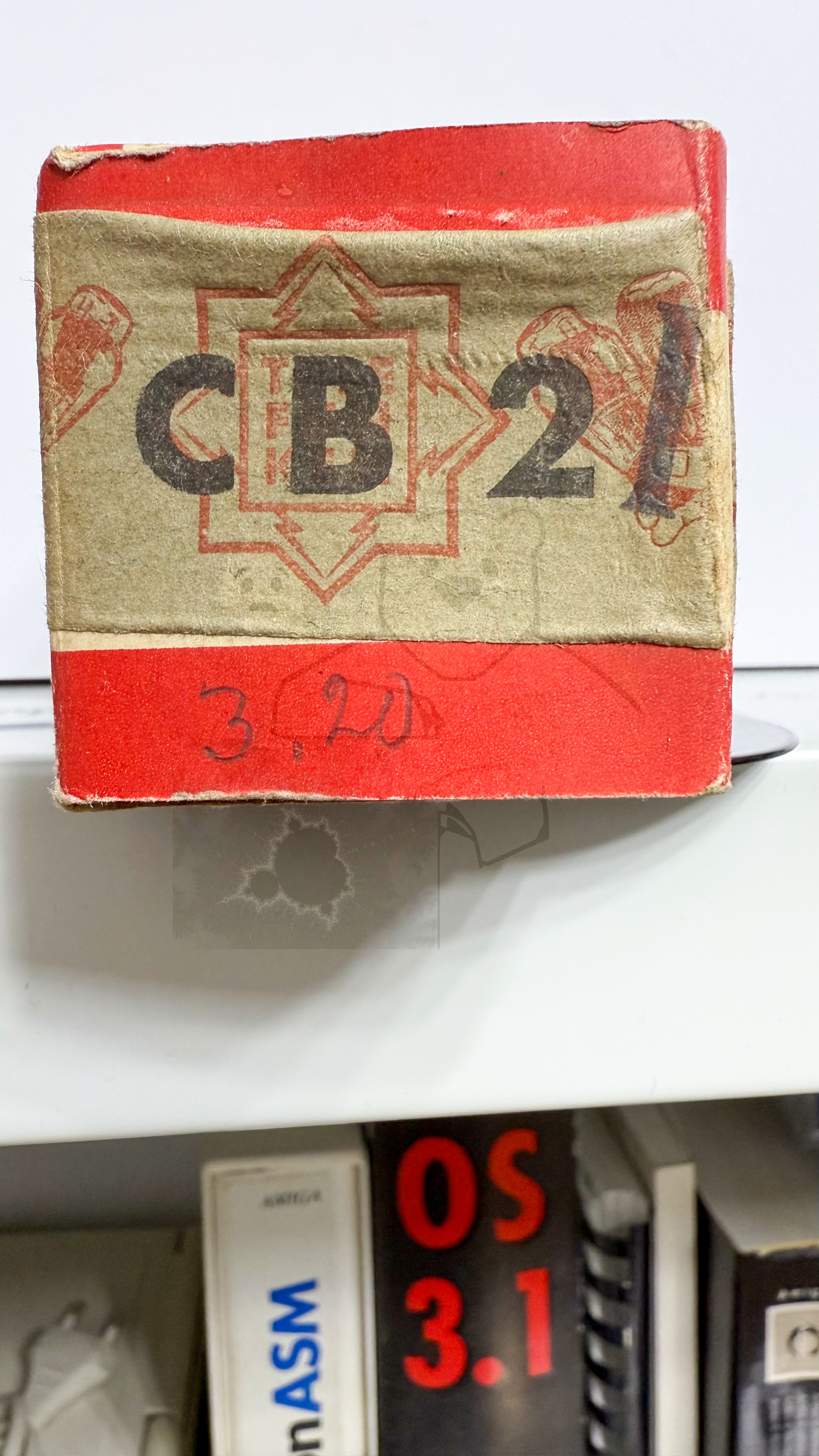 Röhre CB2 #3311 Verpackung Bild 3