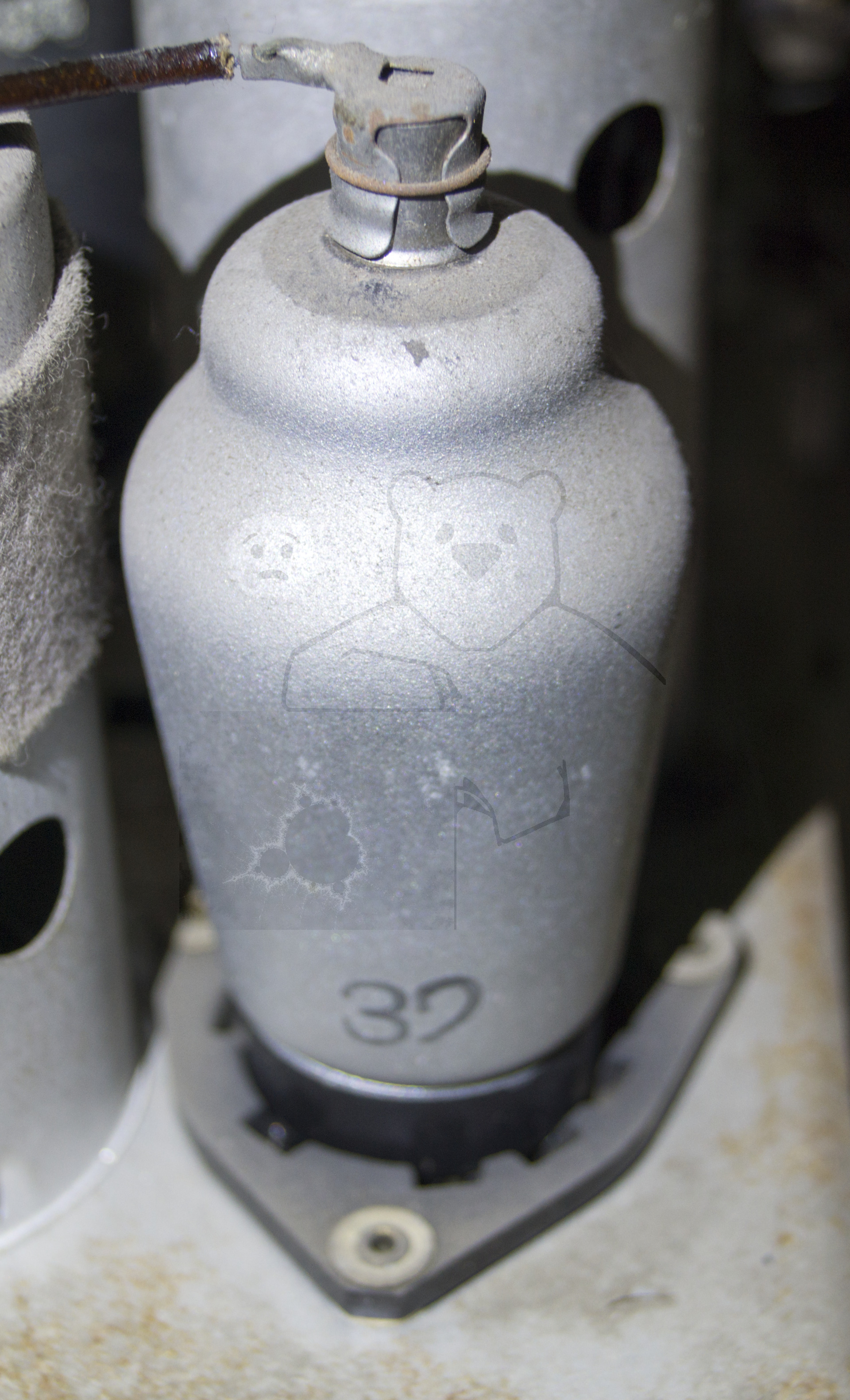 Röhre CF3 #6247 Bild 1, Verbaut in einem 'Telefunken 776 GWK'