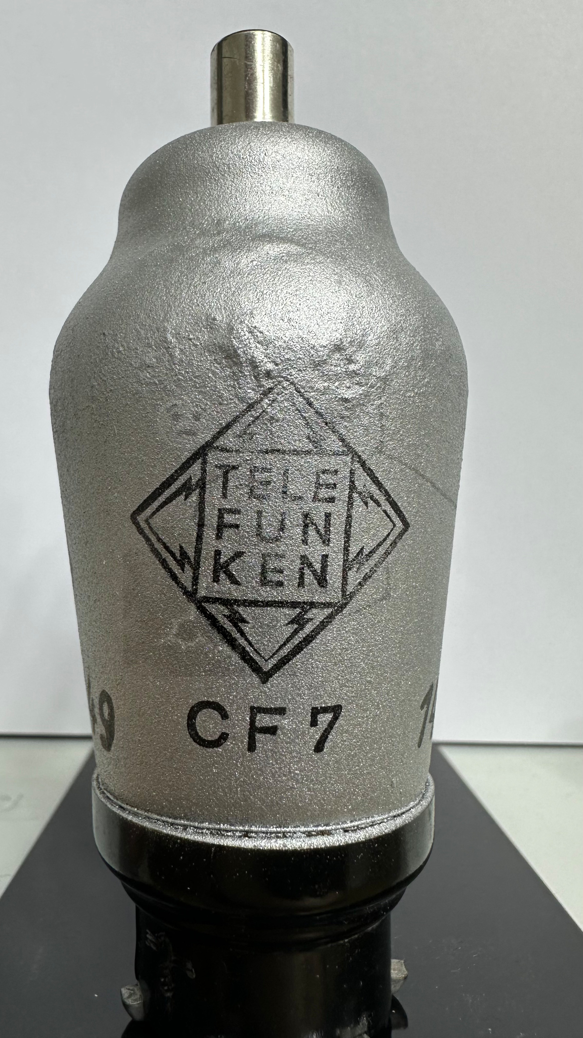 Röhre CF7 #3314 Bild 1