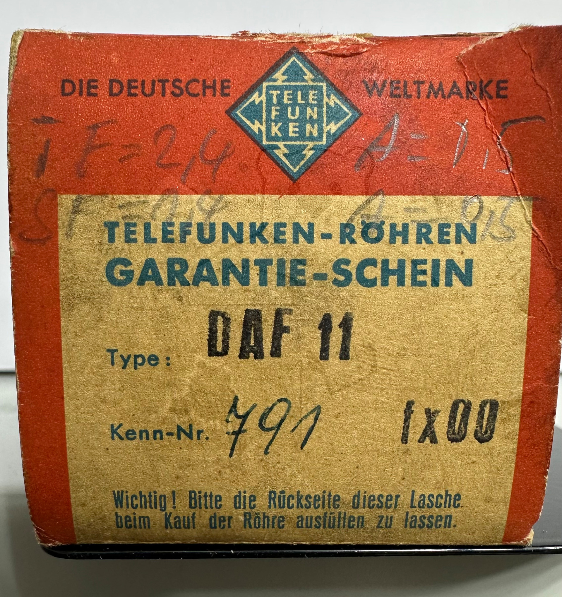 Röhre DAF11 #6659 Verpackung Bild 1