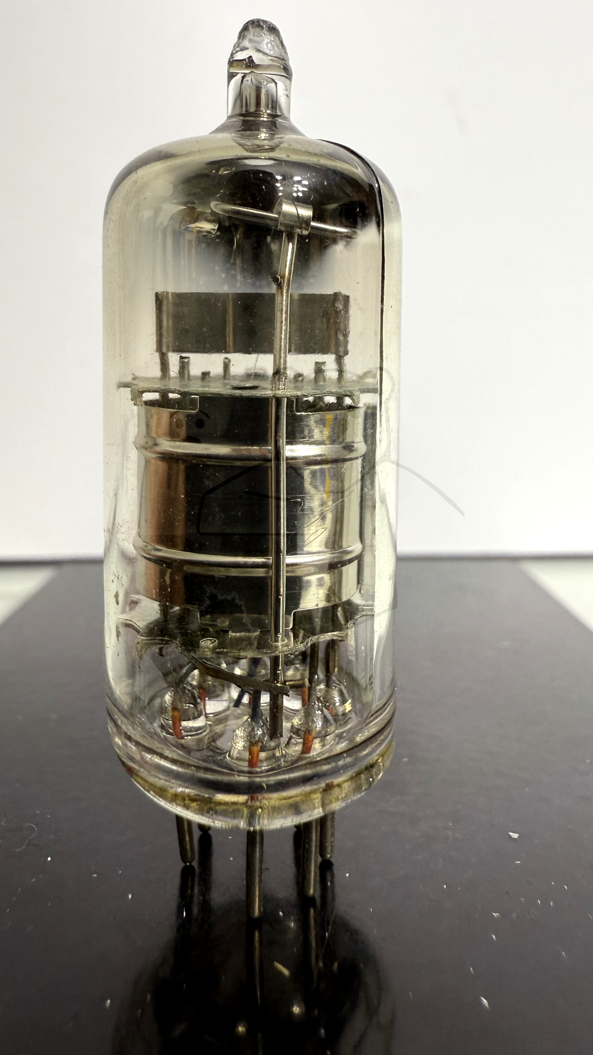 Röhre DAF91 #2572 Bild 3