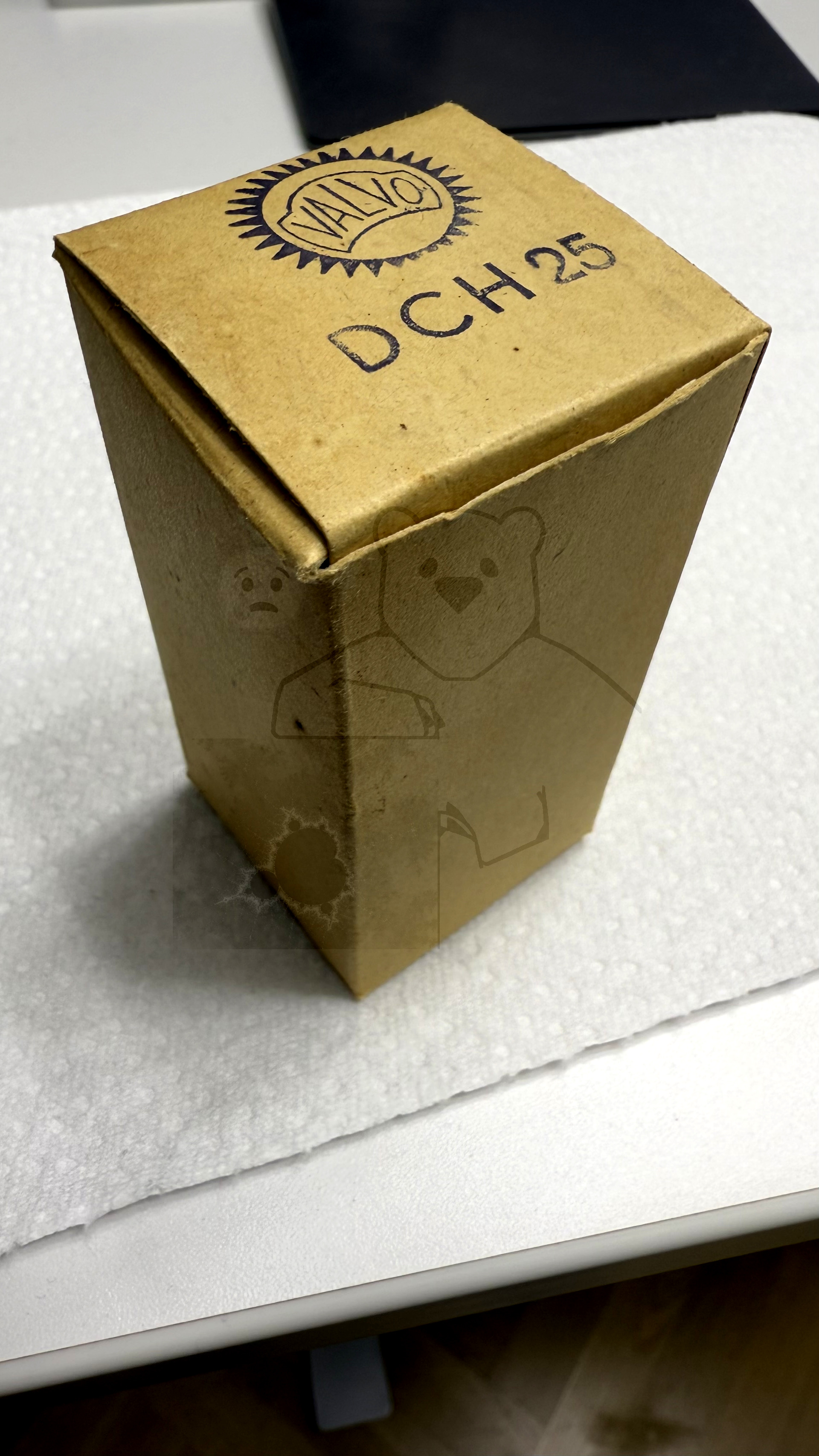 Röhre DCH25 #8008 Verpackung Bild 3