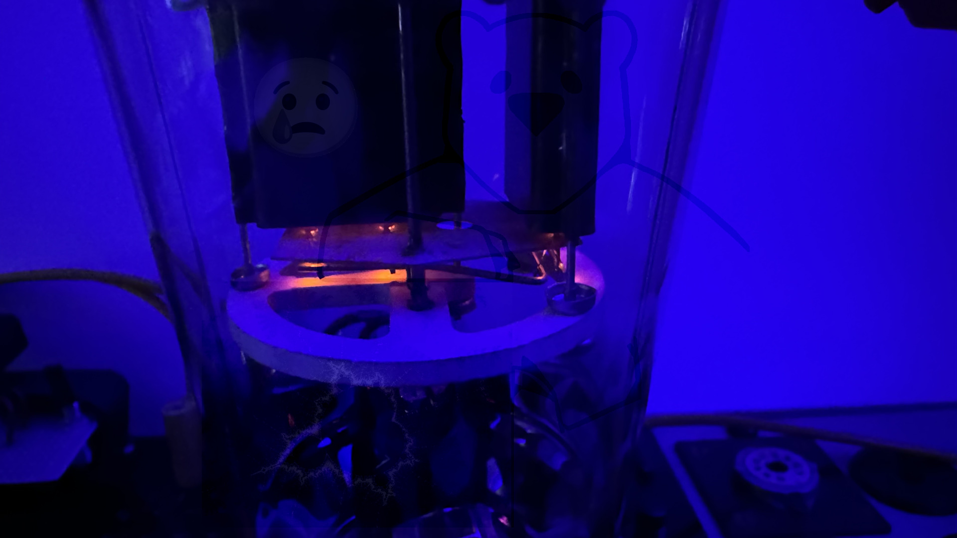 Röhre DE2-200-01 #6880 In Betrieb Bild 1