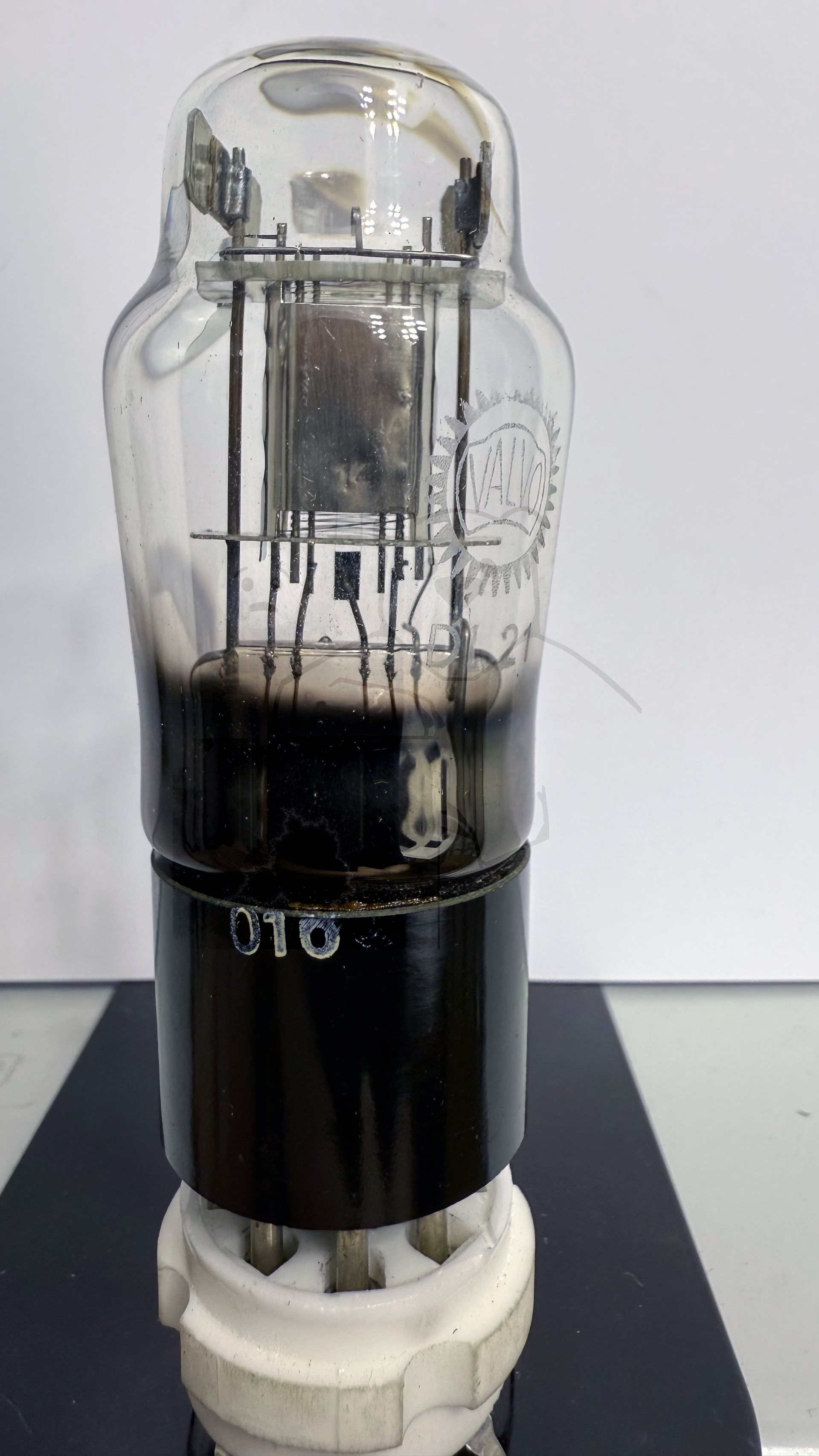 Röhre DL21 #8405 Bild 1