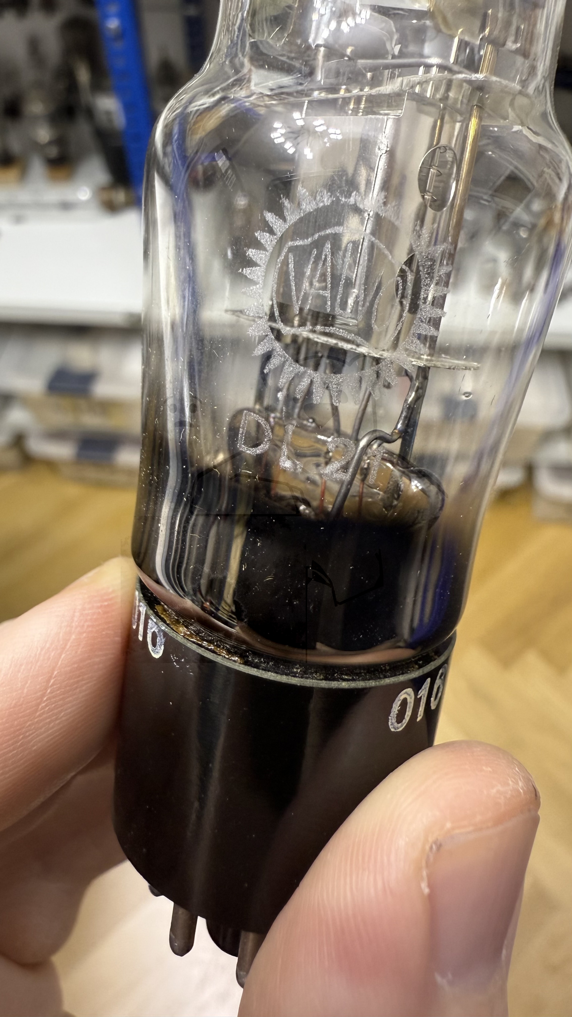 Röhre DL21 #8405 Bild 17