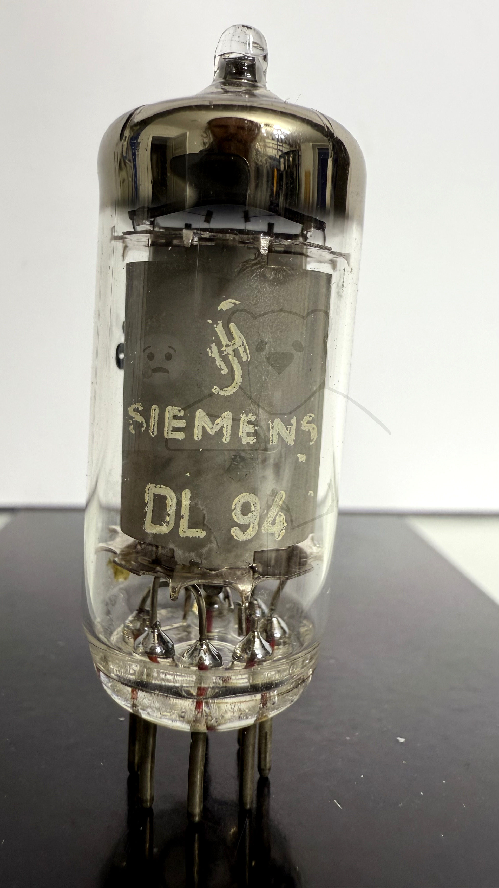 Röhre DL94 #2516 Bild 1