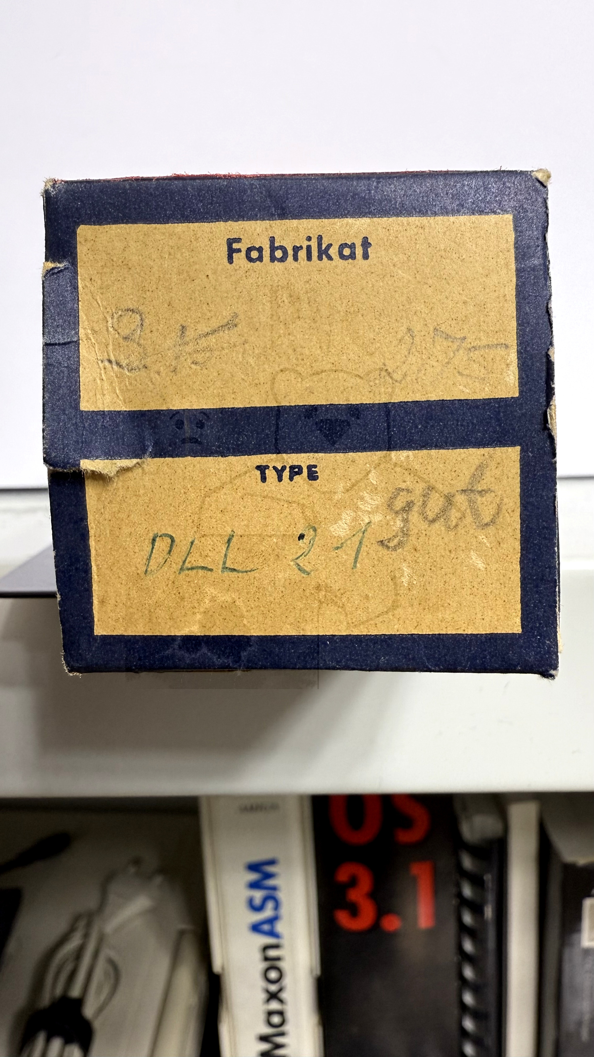 Röhre DLL21 #8409 Verpackung Bild 4