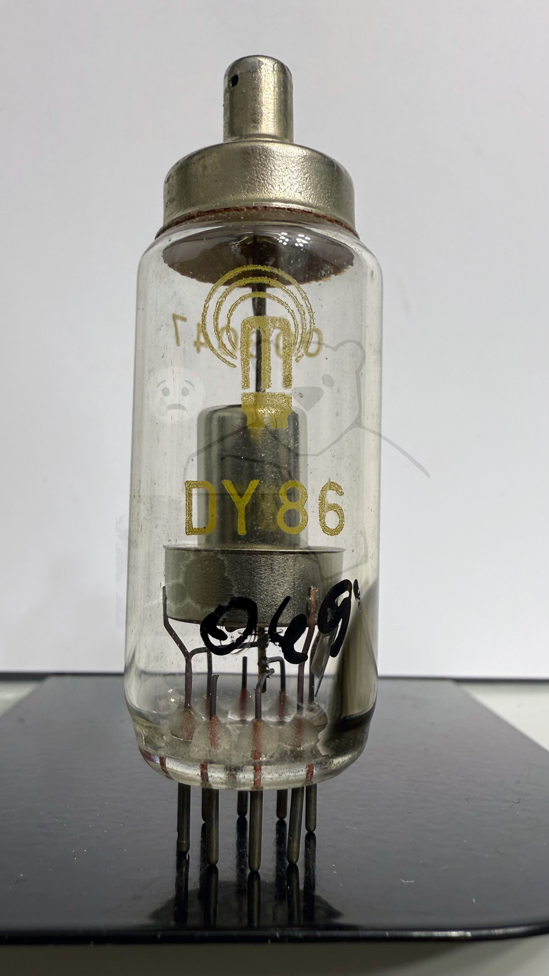 Röhre DY86 #0498 Bild 1