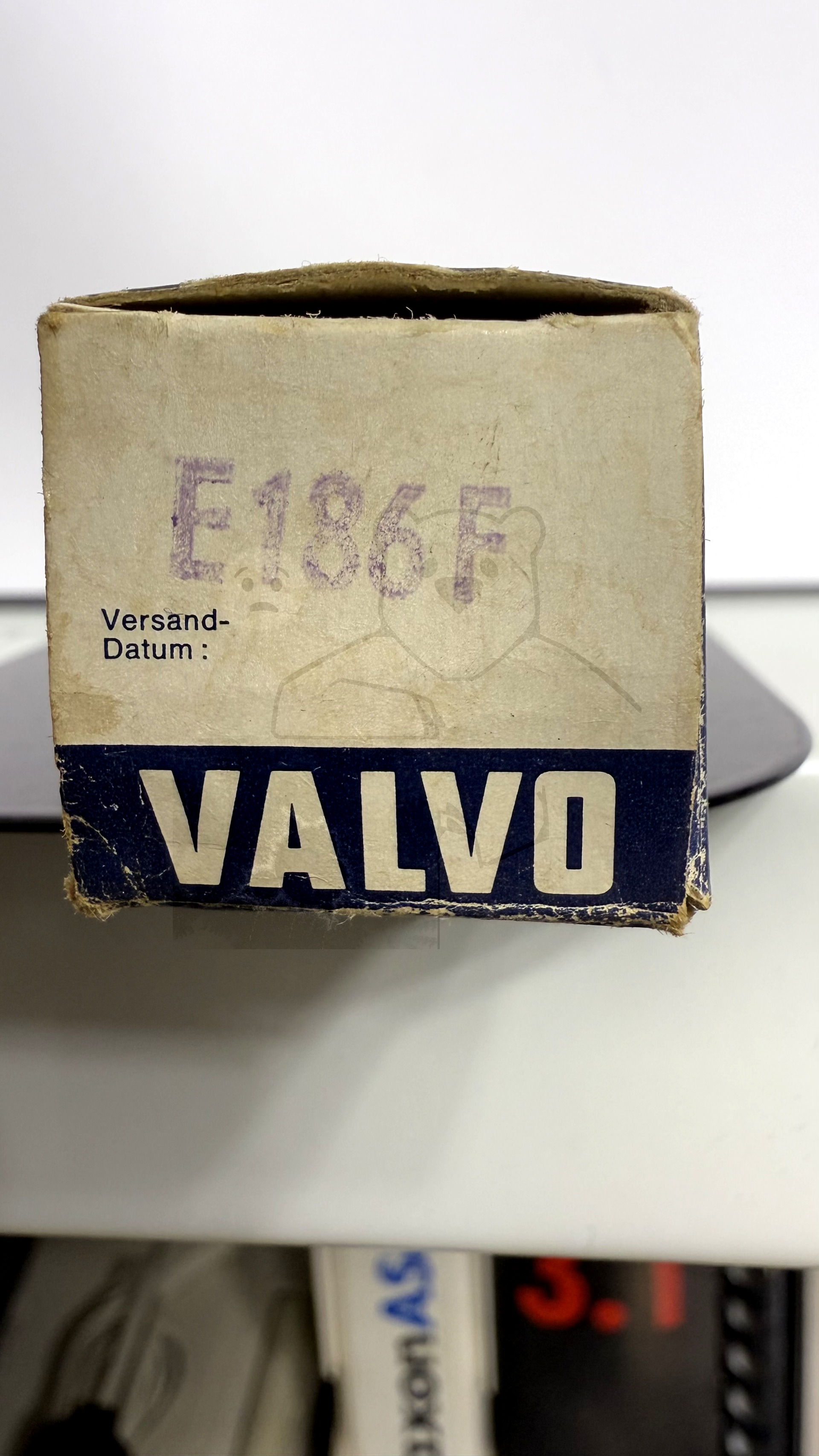 Röhre E186F #6709 Verpackung Bild 3