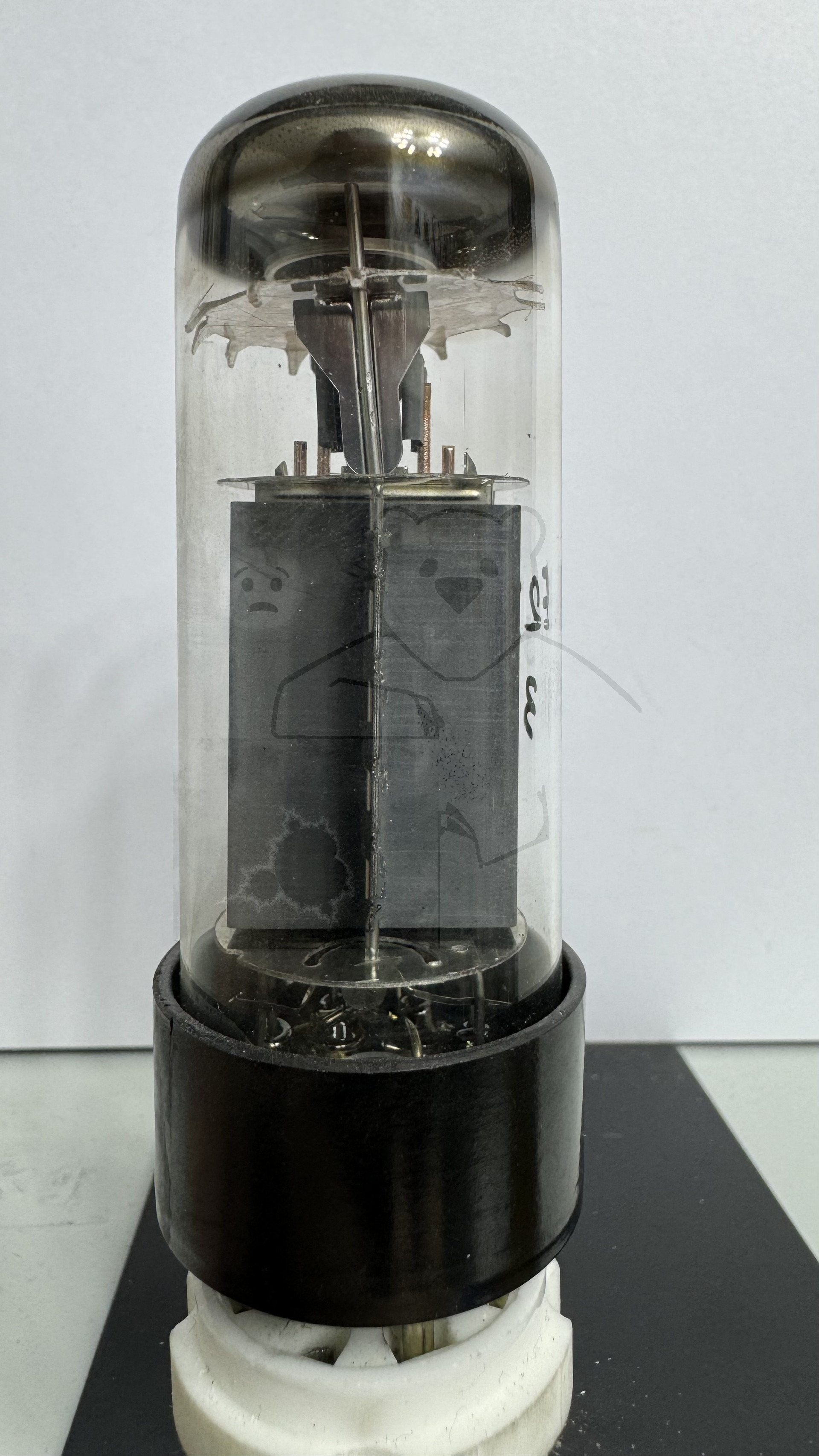 Röhre E235L #3165 Bild 1