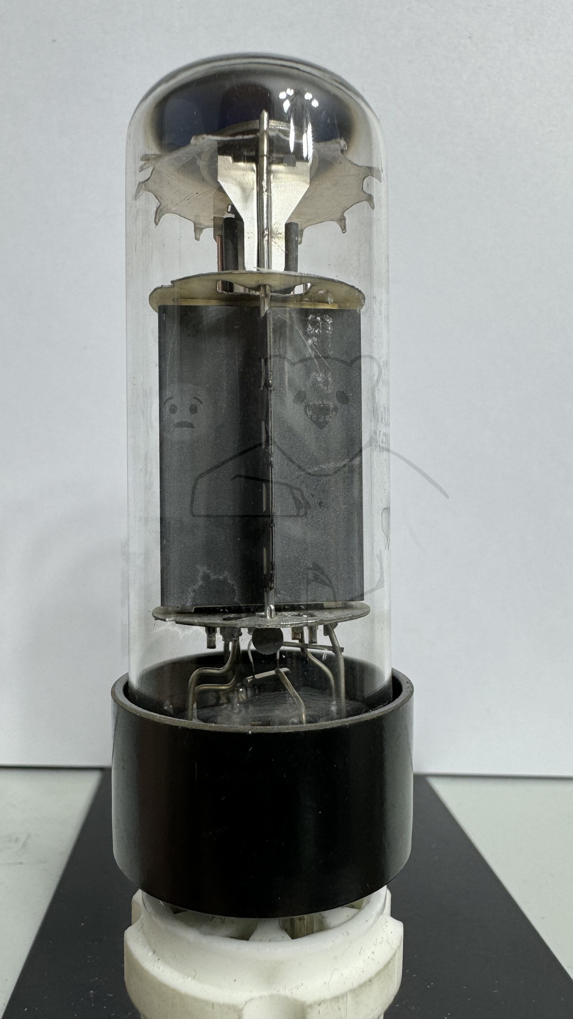 Röhre E235L #3169 Bild 1