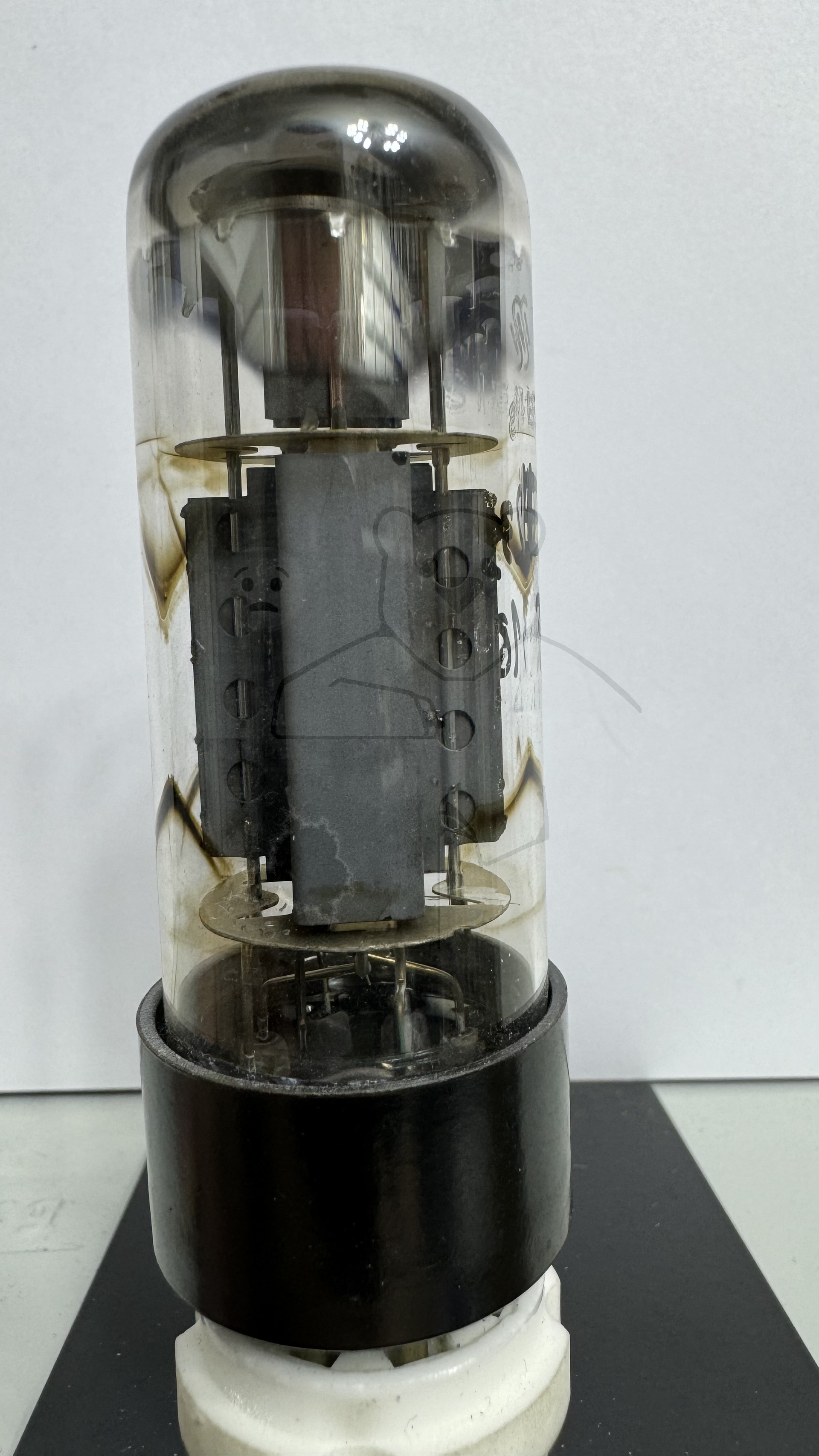 Röhre E235L #3181 Bild 1