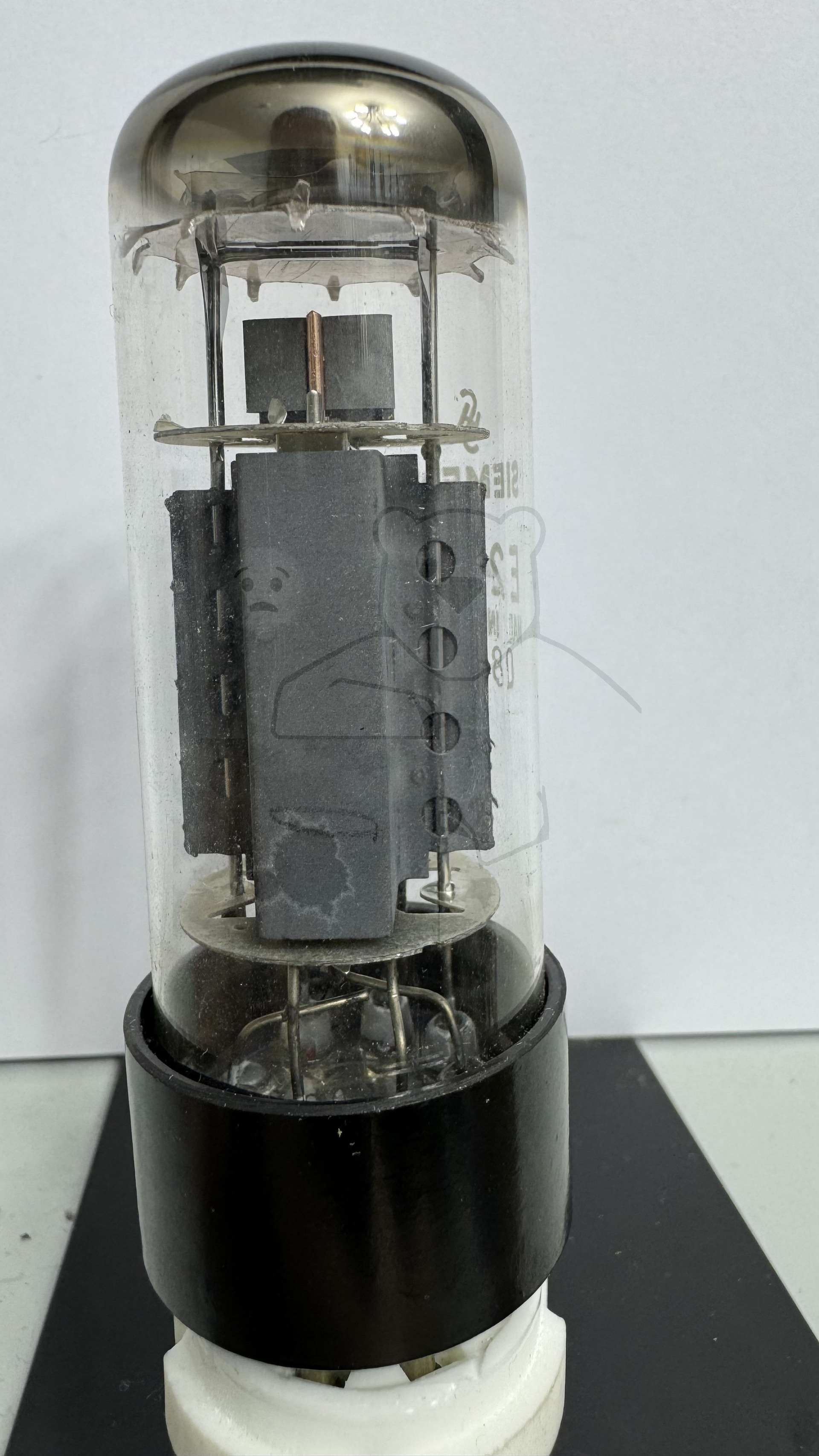 Röhre E235L #3326 Bild 4