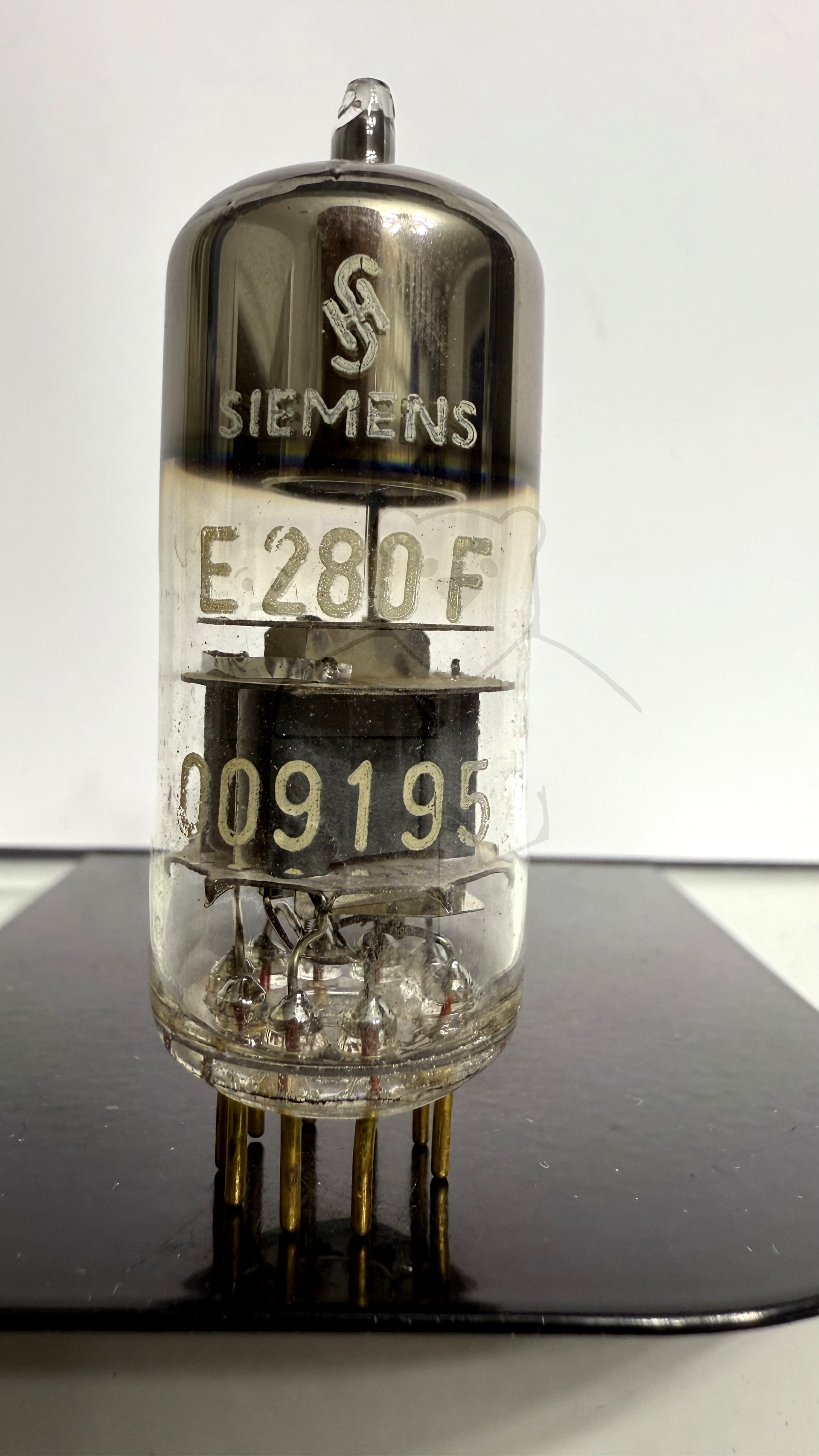 Röhre E280F #1318 Bild 1